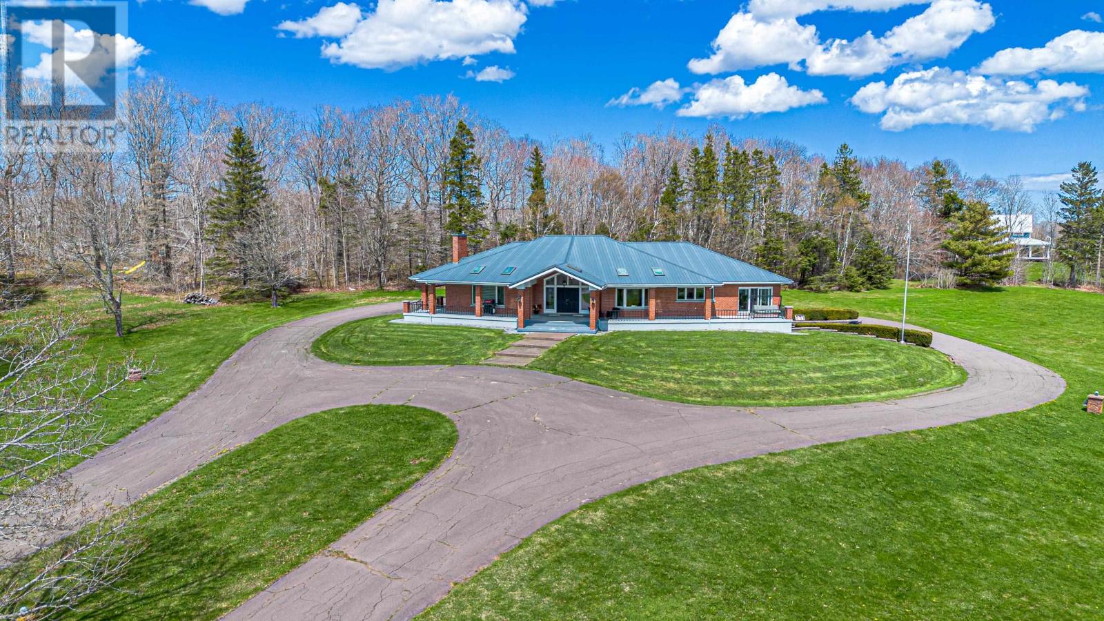 600 Malpeque Road, Charlottetown, Prince Edward Island  C1E 0J4 - Photo 37 - 202603735