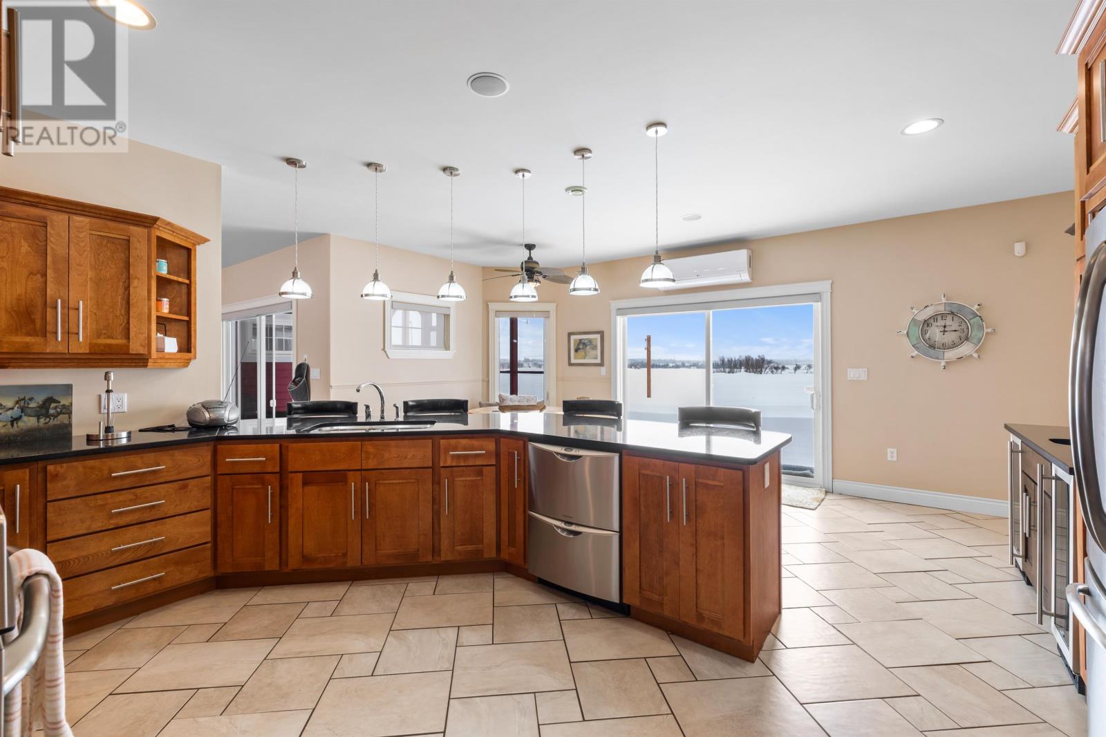 237 Campbells Way, Cape Traverse, Prince Edward Island  C0B 1X0 - Photo 18 - 202603759