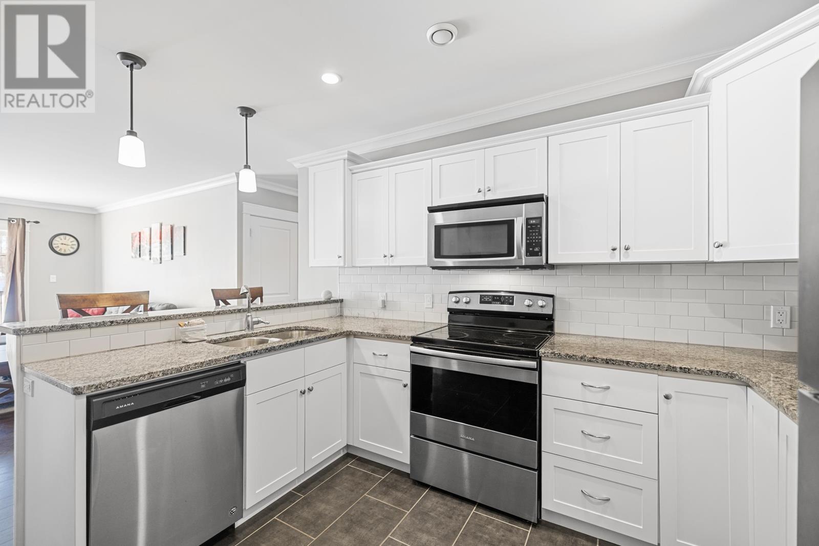 308 204 Shakespeare Drive, Stratford, Prince Edward Island  C1B 4B7 - Photo 11 - 202603781