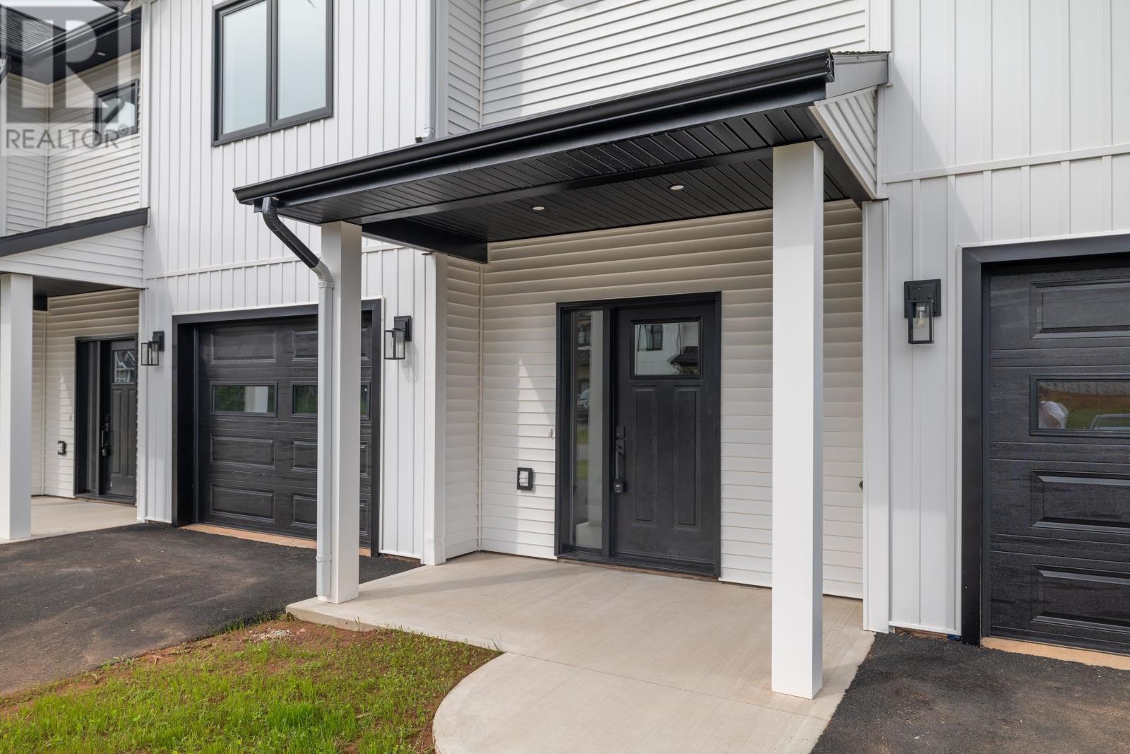 43 Kelly Heights, Stratford, Prince Edward Island  C1B 4M3 - Photo 2 - 202603879