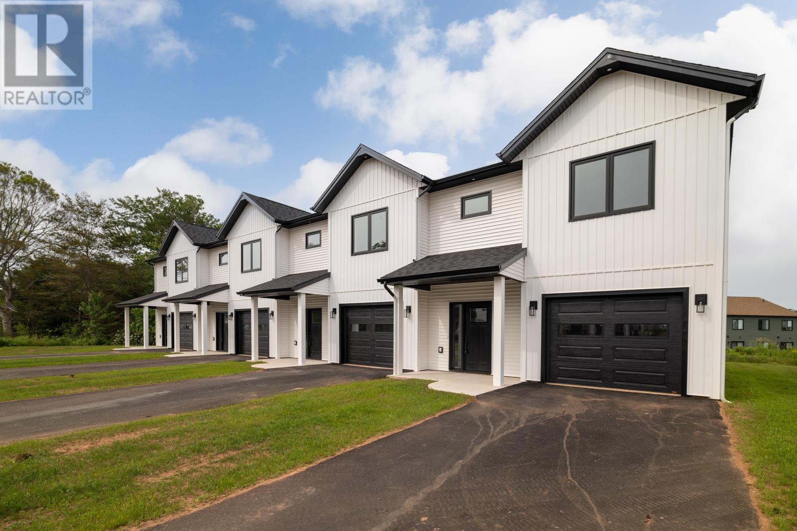 47 Kelly Heights, Stratford, Prince Edward Island