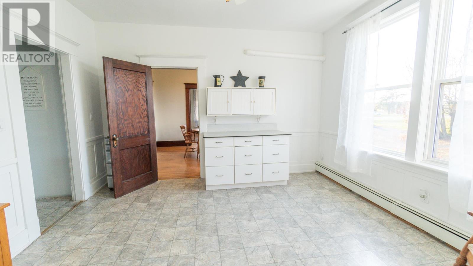 21720 Tch, Rte 1, North Tryon, Prince Edward Island  C0B 1A0 - Photo 16 - 202603930