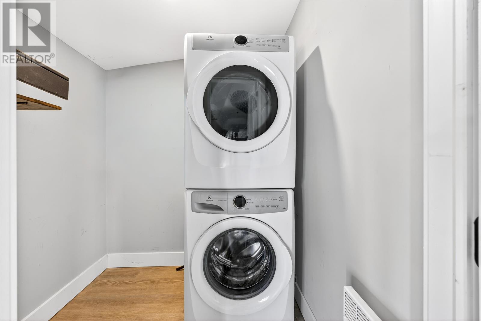 201 52 Sydney Street, Charlottetown, Prince Edward Island  C1A 1G2 - Photo 38 - 202604001