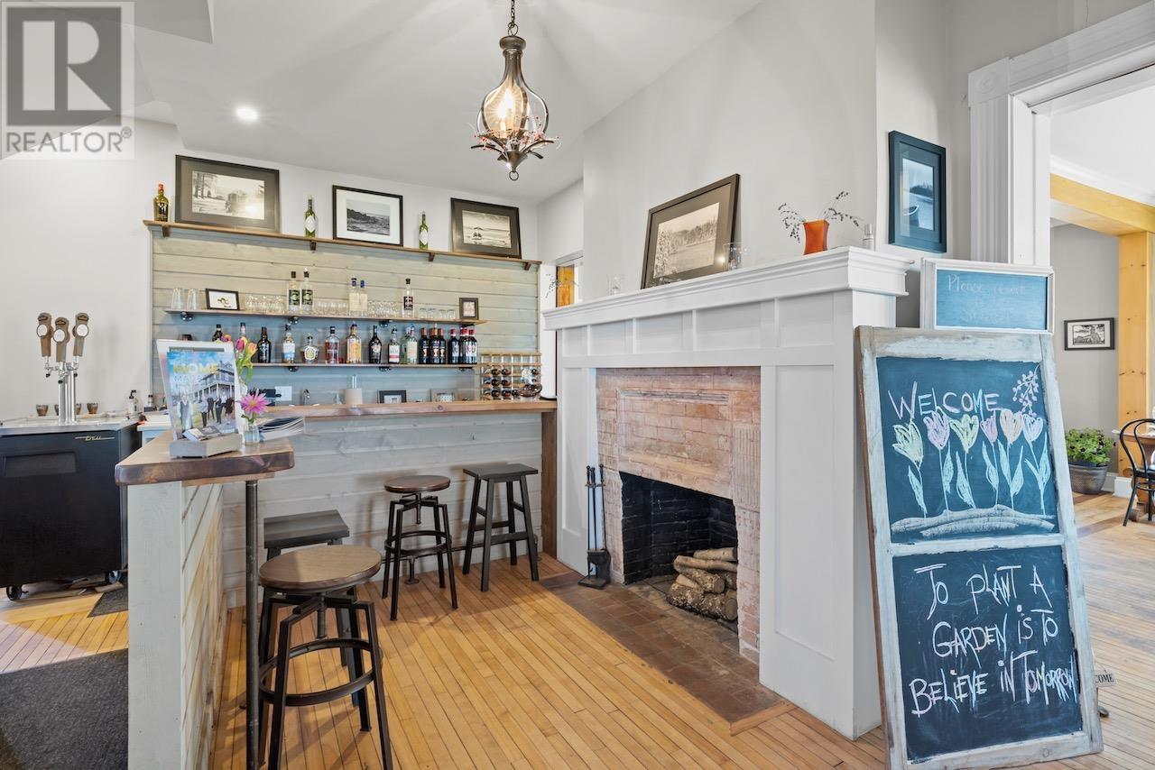 21 Breakwater Street, Souris, Prince Edward Island  C0A 2B0 - Photo 9 - 202604113