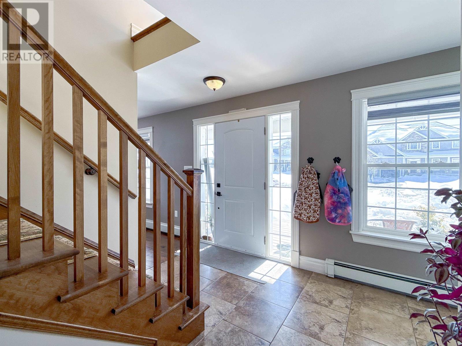 58 St. George Crescent, Stratford, Prince Edward Island  C1B 3X2 - Photo 3 - 202604137