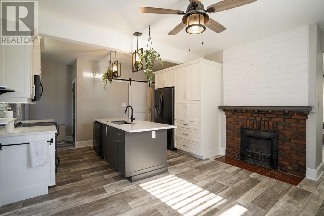 250-252 Central Street, Summerside, Prince Edward Island  C1N 3M4 - Photo 17 - 202604225