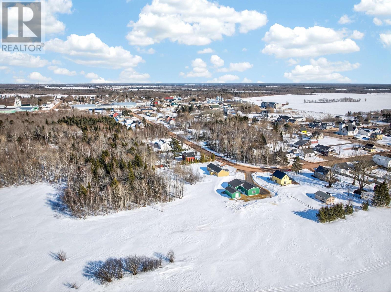 23 Park Avenue, O'leary, Prince Edward Island  C0B 1V0 - Photo 2 - 202604263