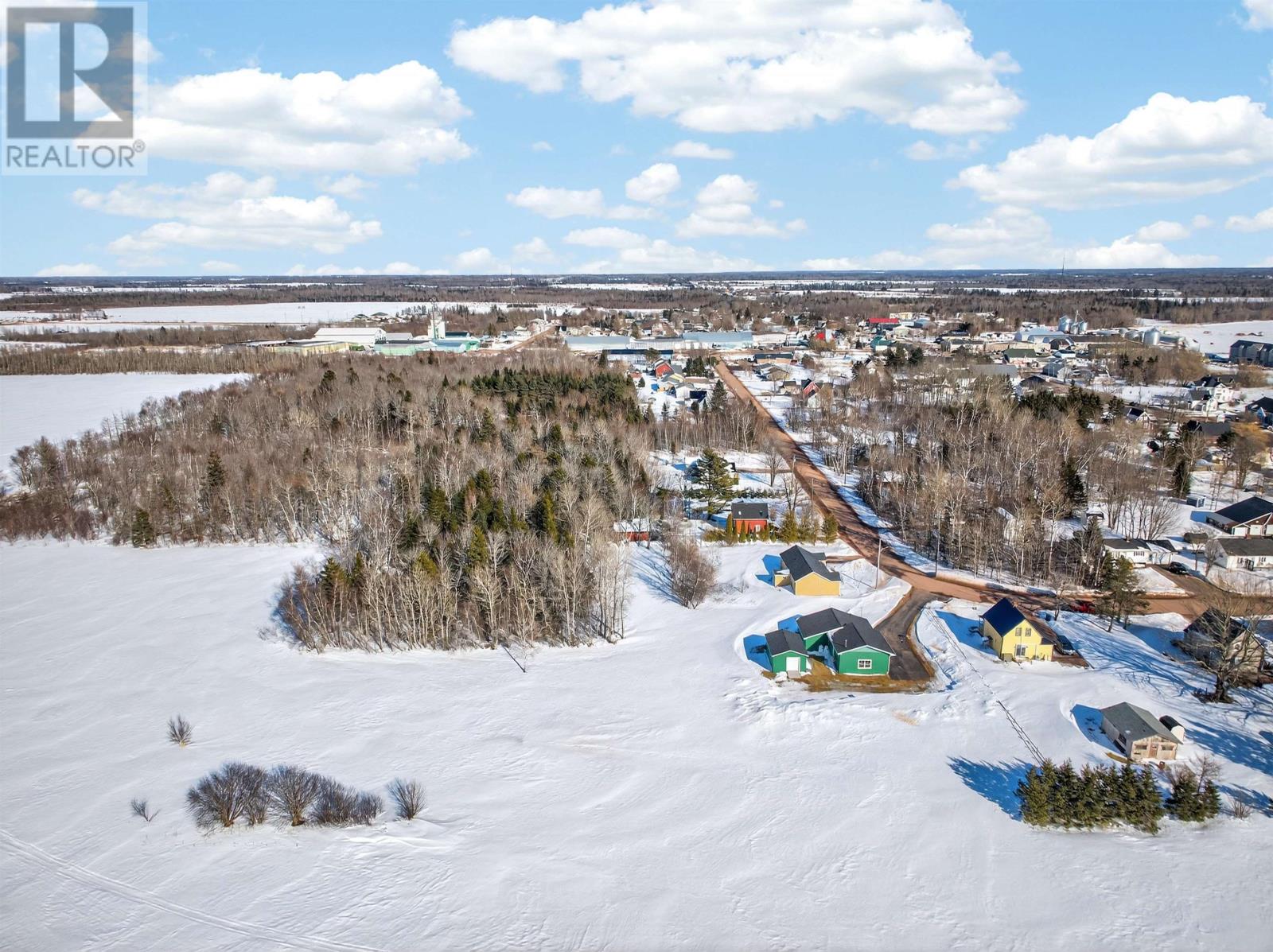 23 Park Avenue, O'leary, Prince Edward Island  C0B 1V0 - Photo 3 - 202604263