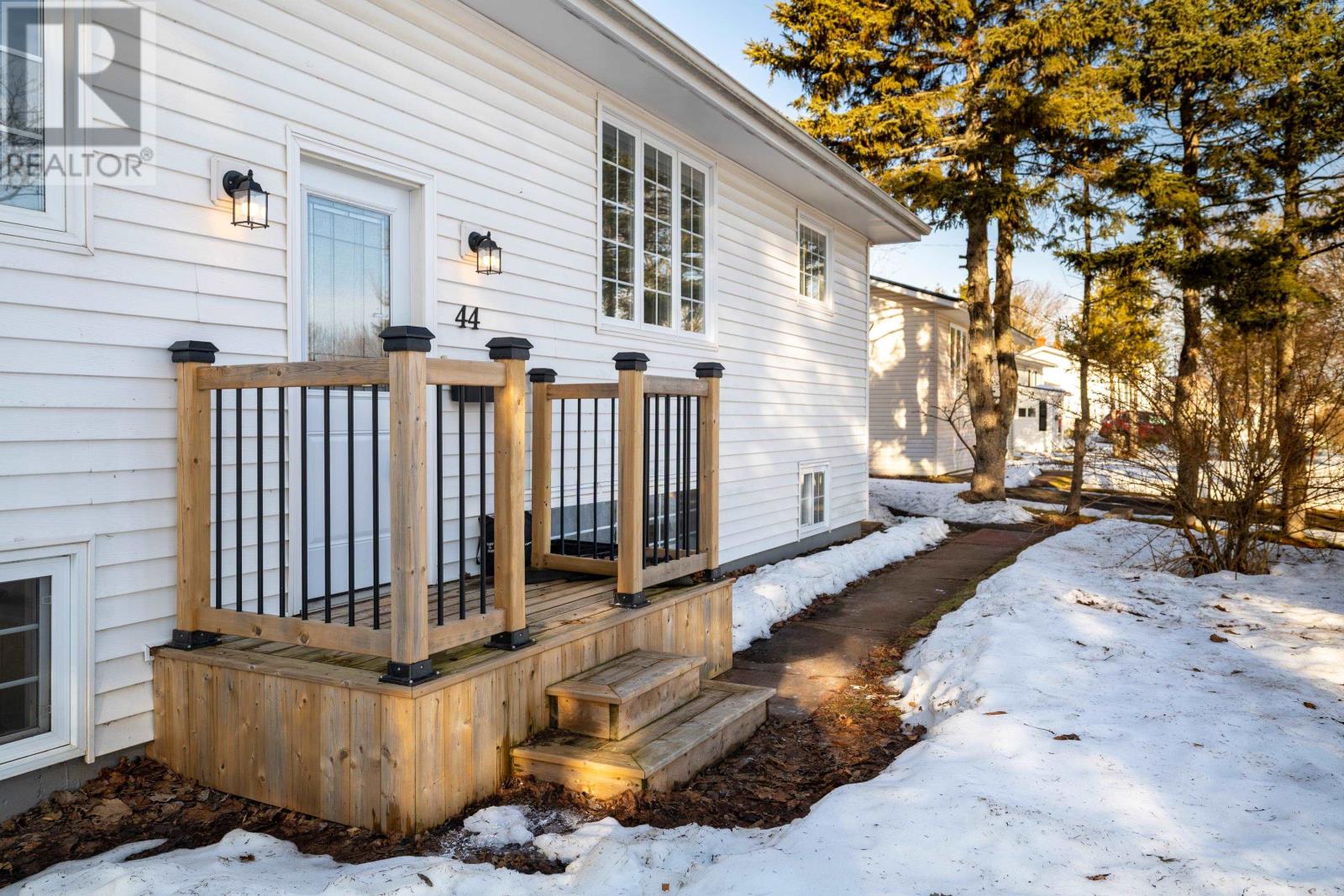 44 Westcomb Crescent, Charlottetown, Prince Edward Island  C1C 1B3 - Photo 5 - 202604410