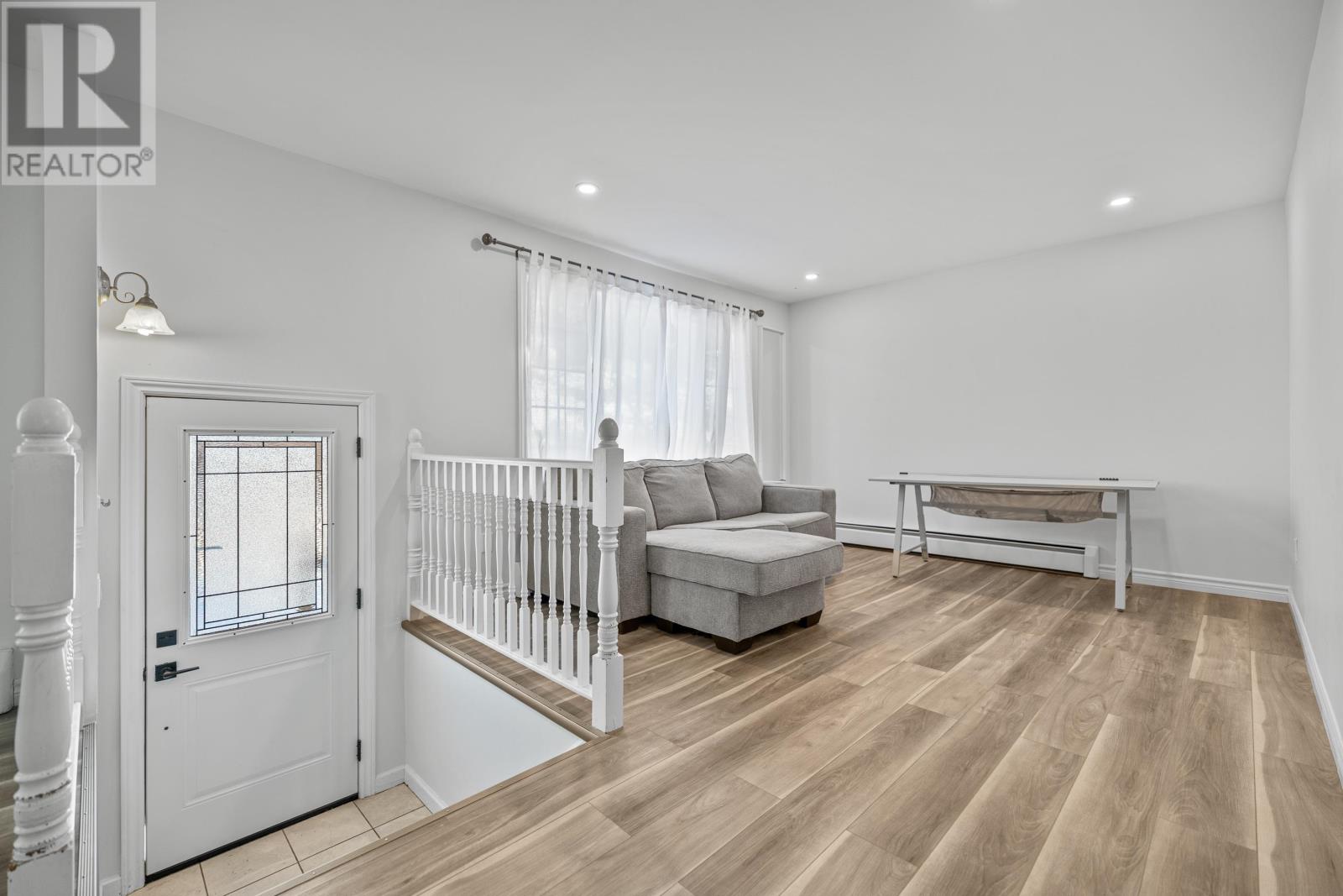 44 Westcomb Crescent, Charlottetown, Prince Edward Island  C1C 1B3 - Photo 6 - 202604410
