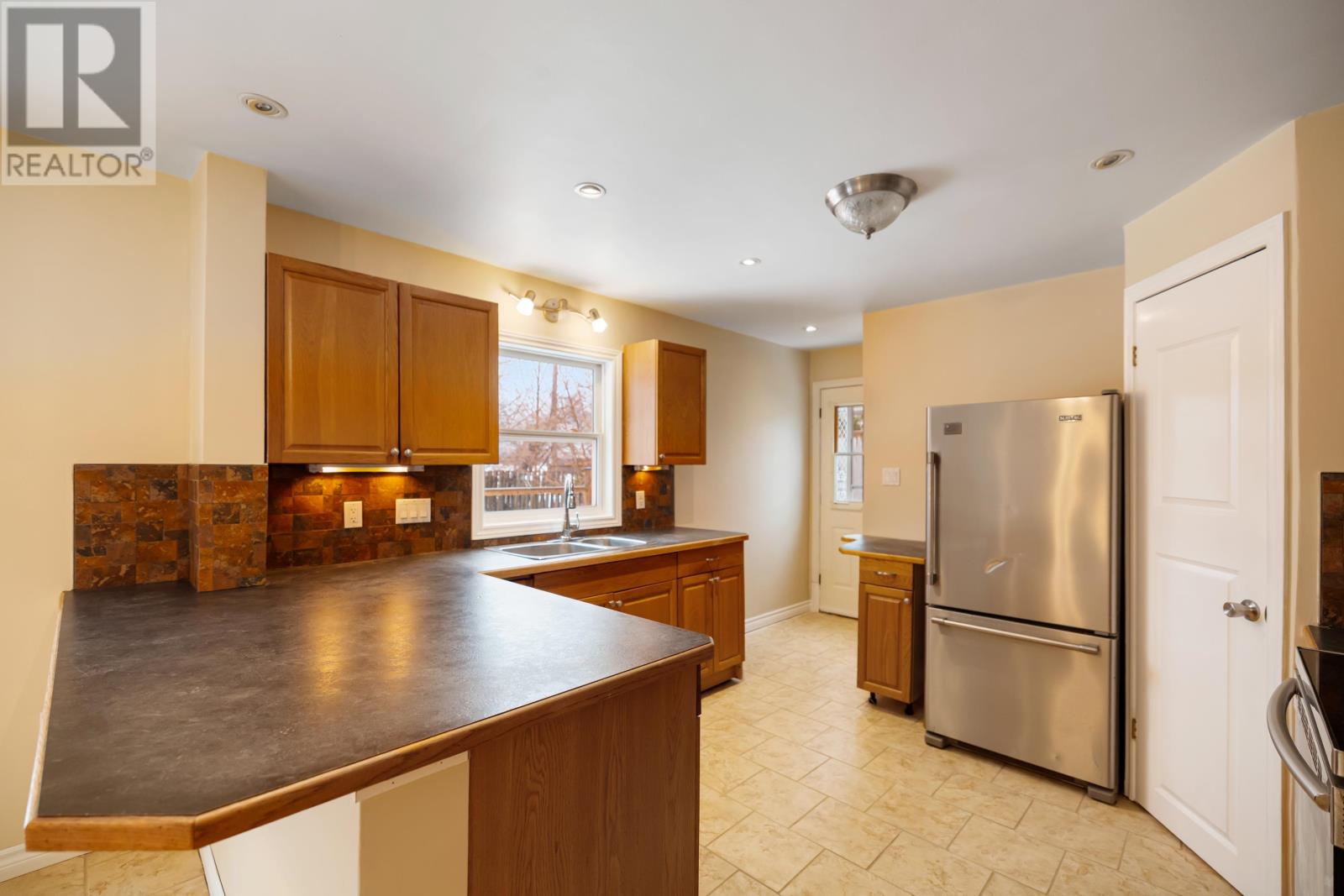 23 Kirkwood Drive, Charlottetown, Prince Edward Island  C1A 2T4 - Photo 11 - 202604539