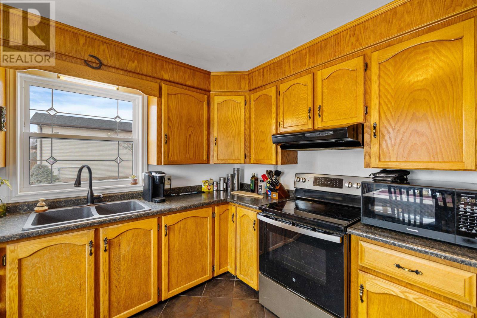 37 Robertson Road, East Royalty, Prince Edward Island  C1C 1K6 - Photo 10 - 202604608