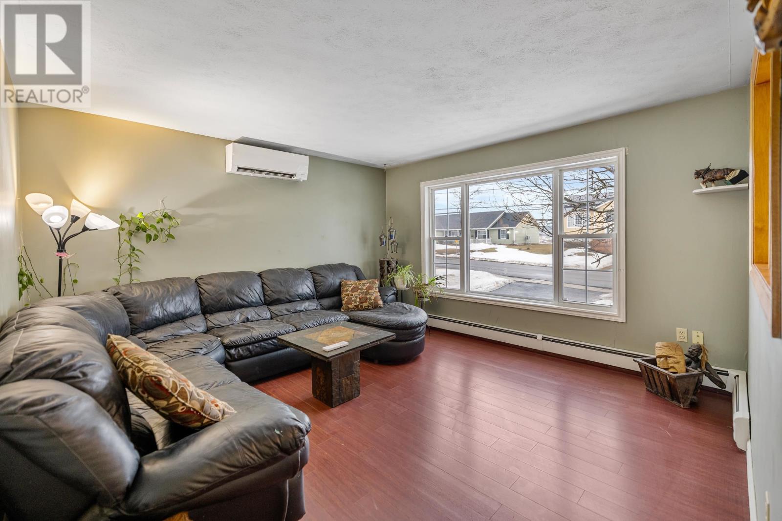 37 Robertson Road, East Royalty, Prince Edward Island  C1C 1K6 - Photo 5 - 202604608