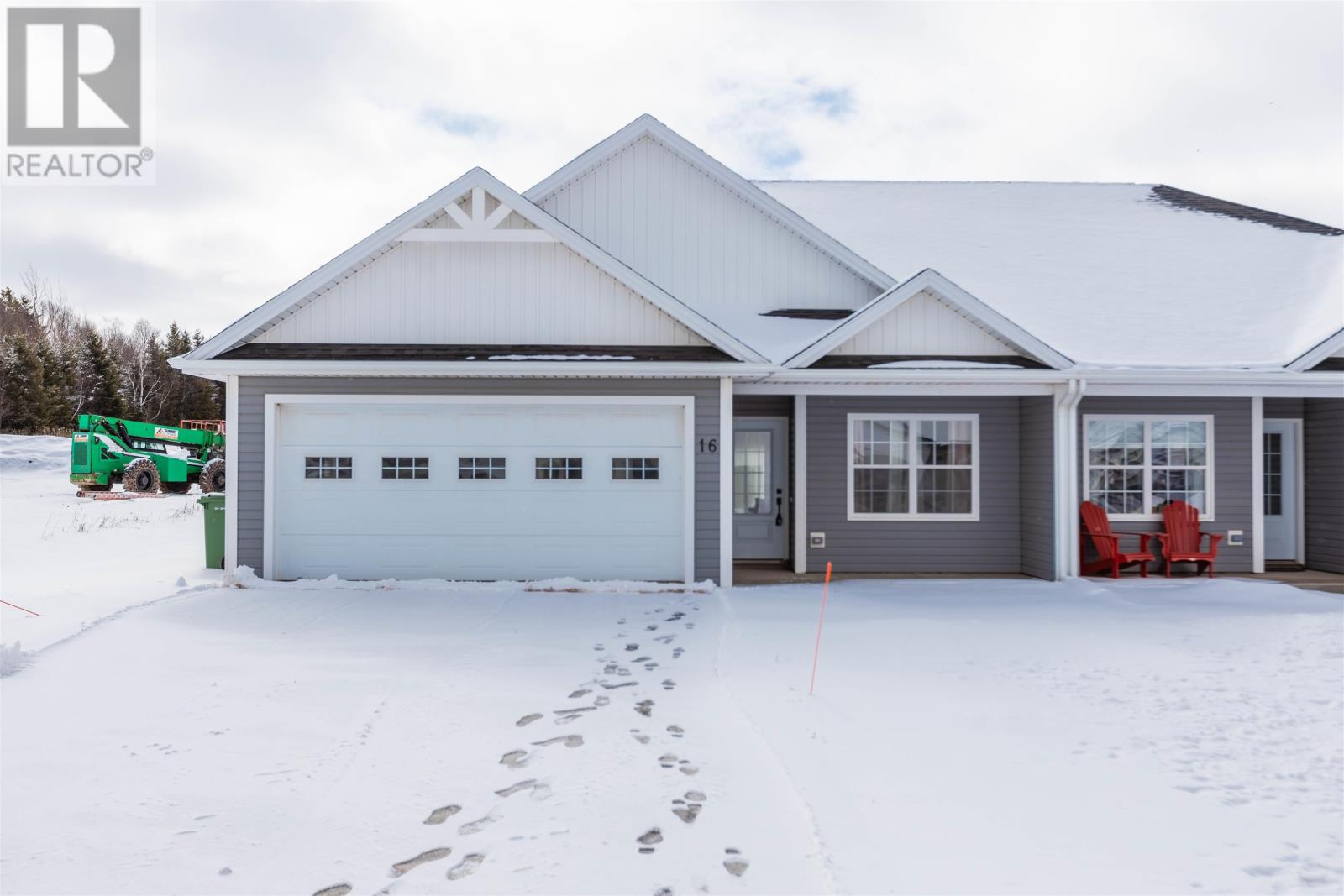 16 Swallow Drive, Stratford, Prince Edward Island