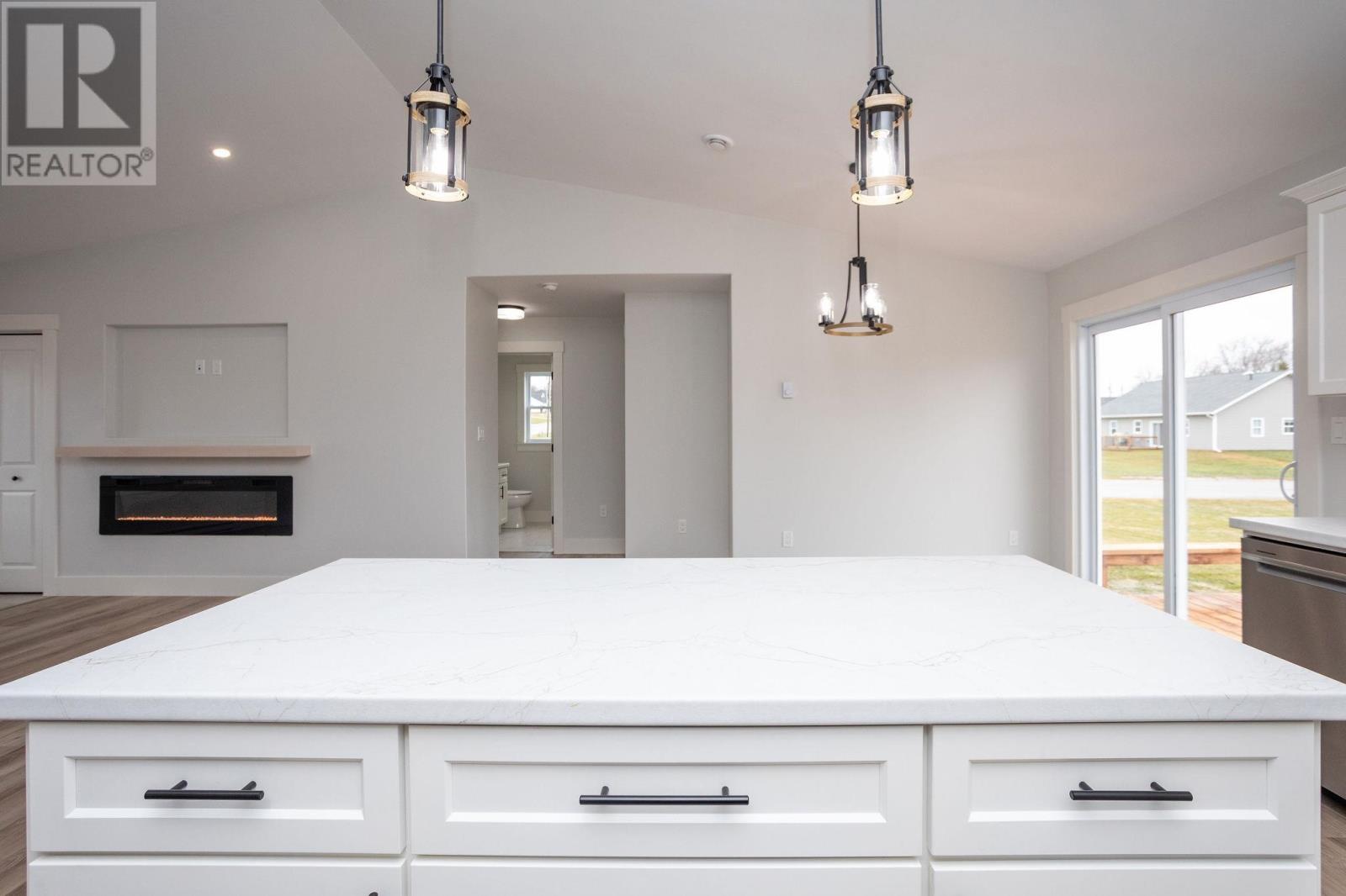 32 Anne Avenue, Charlottetown, Prince Edward Island  C1C 0T1 - Photo 16 - 202604792