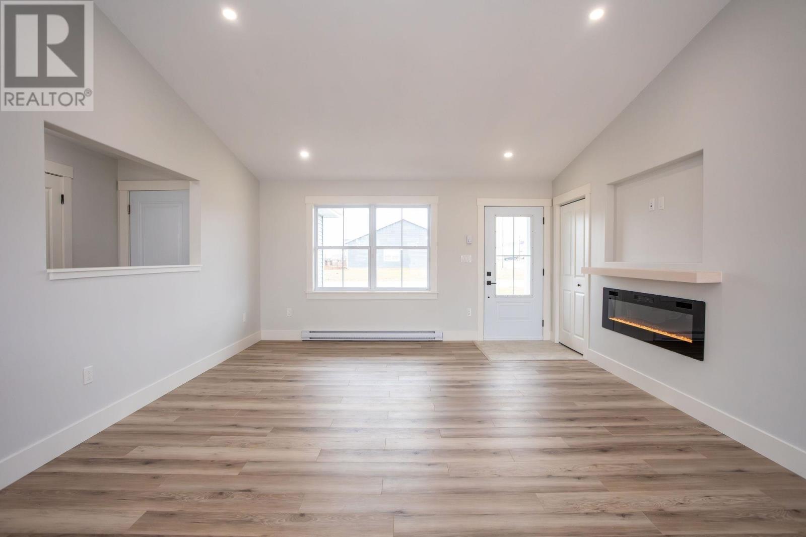 32 Anne Avenue, Charlottetown, Prince Edward Island  C1C 0T1 - Photo 6 - 202604792