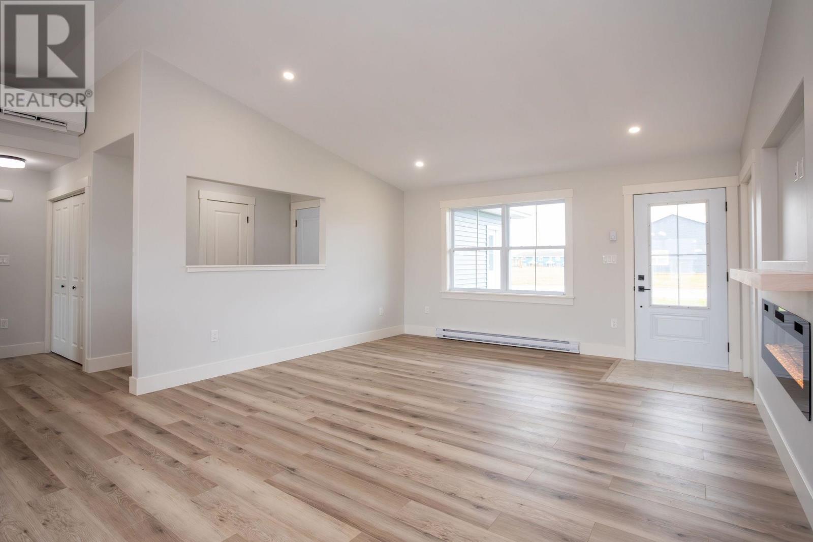 32 Anne Avenue, Charlottetown, Prince Edward Island  C1C 0T1 - Photo 7 - 202604792