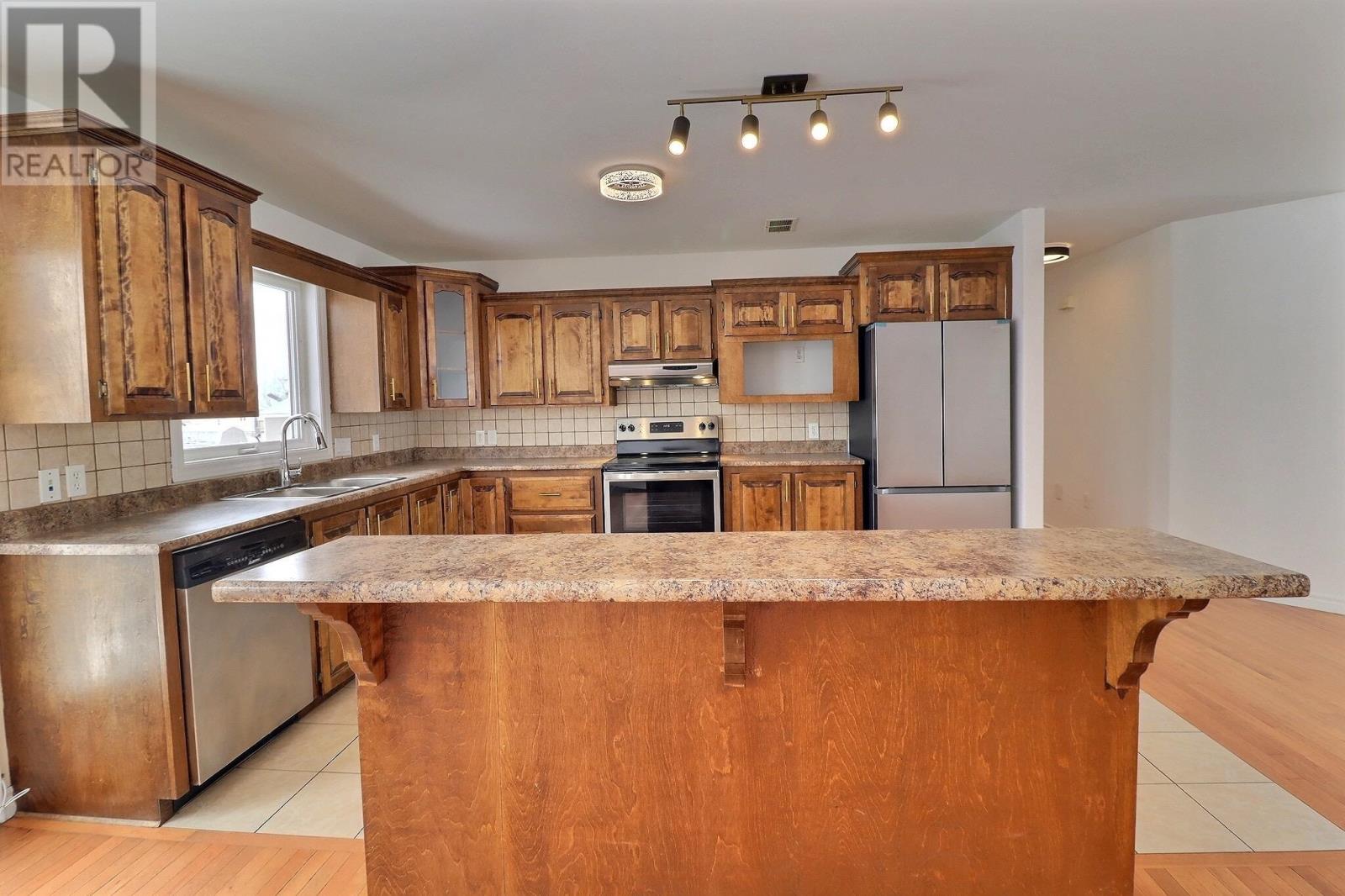 84 Bonavista Avenue, Stratford, Prince Edward Island  C1B 0E6 - Photo 8 - 202604842