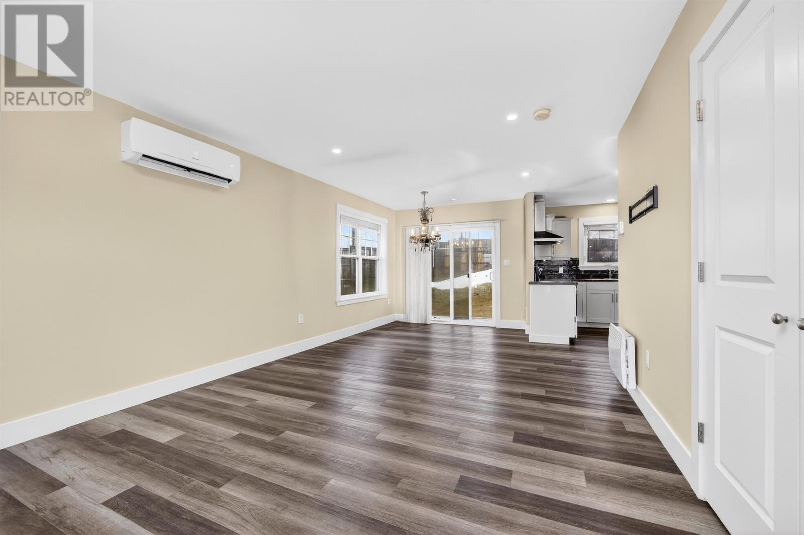 15 Parkman Drive, Charlottetown, Prince Edward Island  C1C 0T3 - Photo 3 - 202604863