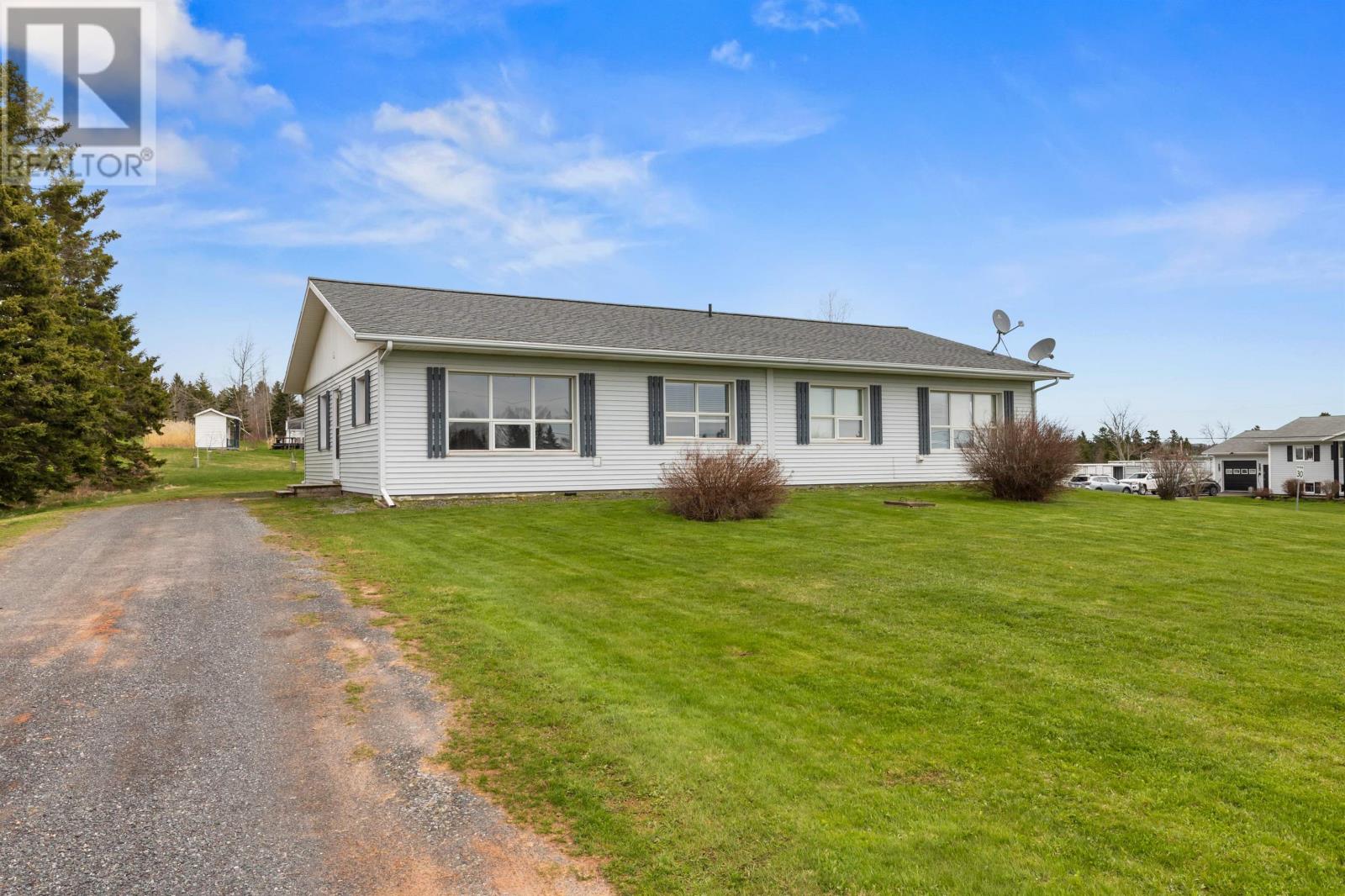 7 BAYVIEW Crescent, Souris West, Prince Edward Island