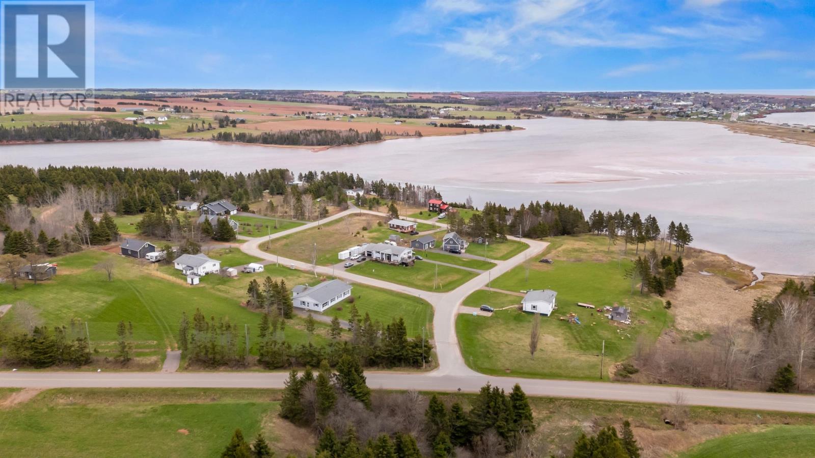 7 Bayview Crescent, Souris West, Prince Edward Island  C0A 2B0 - Photo 37 - 202605074
