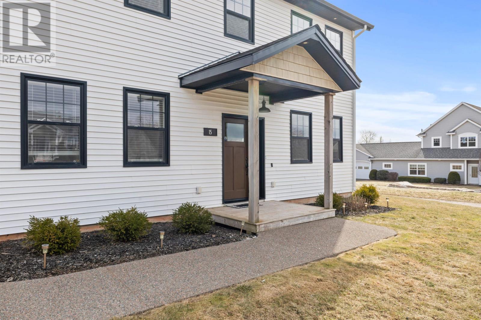 15 Horseshoe Boulevard, East Royalty, Prince Edward Island  C1C 1R6 - Photo 4 - 202605198