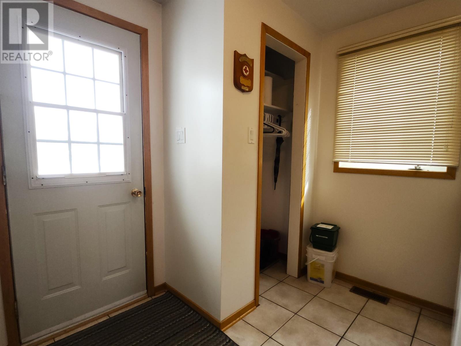 27 Russel Street, Montague, Prince Edward Island  C1A 1K8 - Photo 18 - 202605235