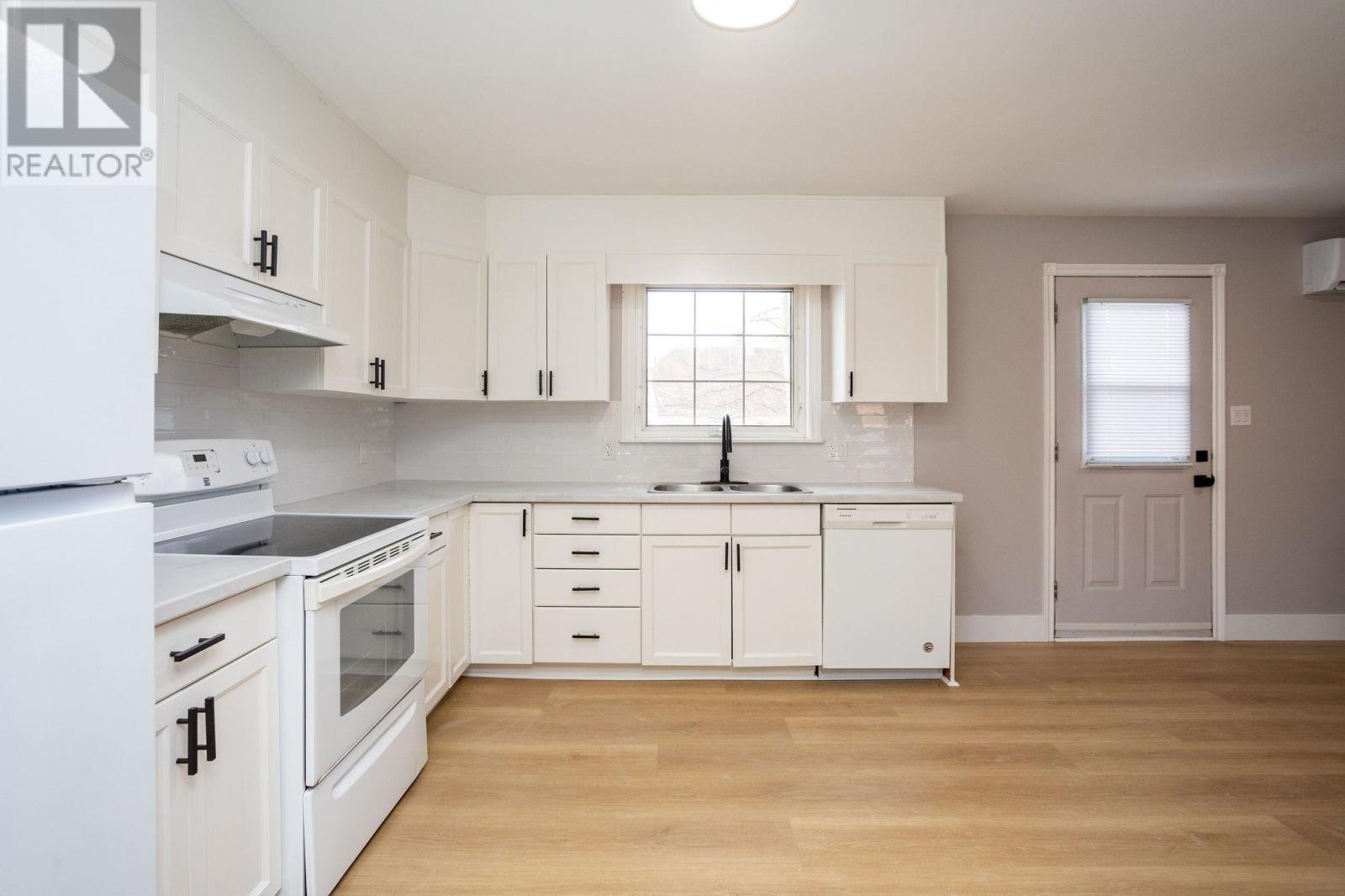 2-14 Marshall Street, Rustico, Prince Edward Island  C0A 1X0 - Photo 12 - 202605327