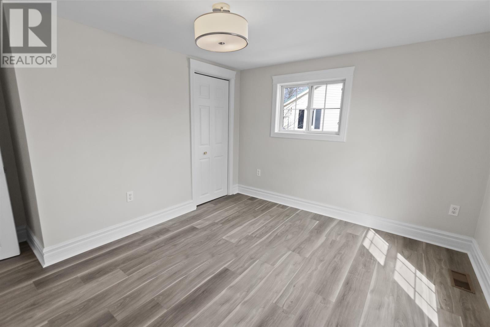 206 Belvedere Avenue, Charlottetown, Prince Edward Island  C1A 2Z3 - Photo 13 - 202605413