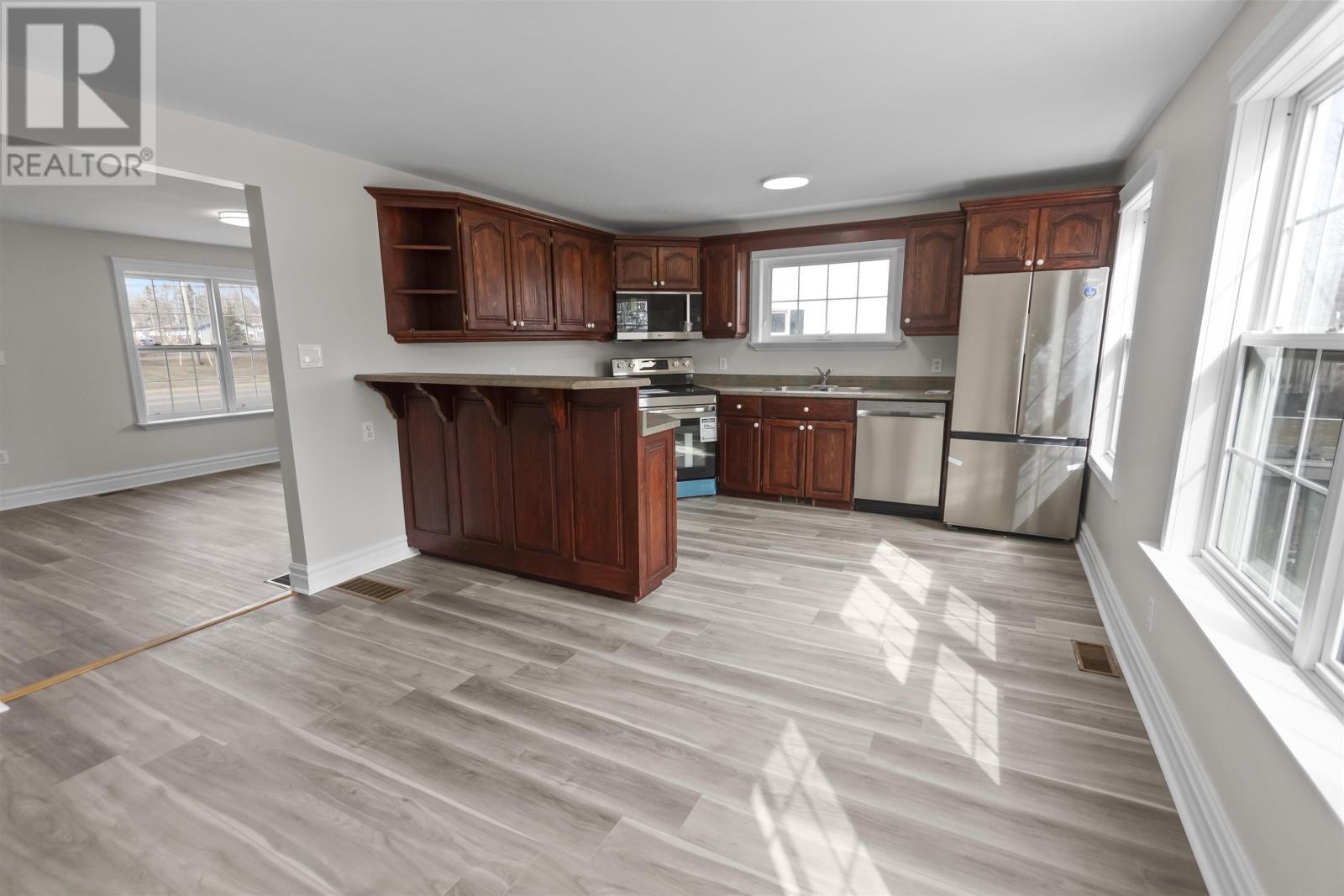 206 Belvedere Avenue, Charlottetown, Prince Edward Island  C1A 2Z3 - Photo 7 - 202605413