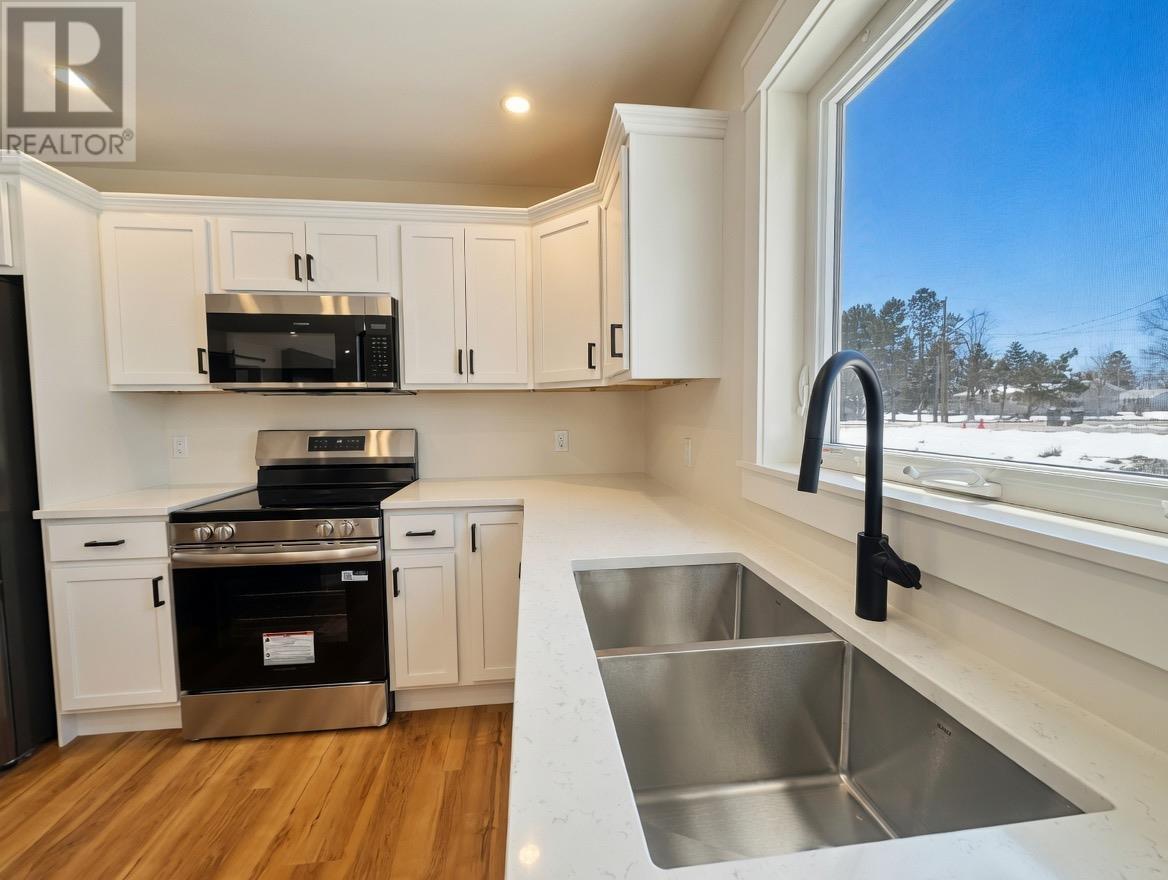 15 Norman Drive, East Royalty, Prince Edward Island  C1C 1E9 - Photo 9 - 202605467