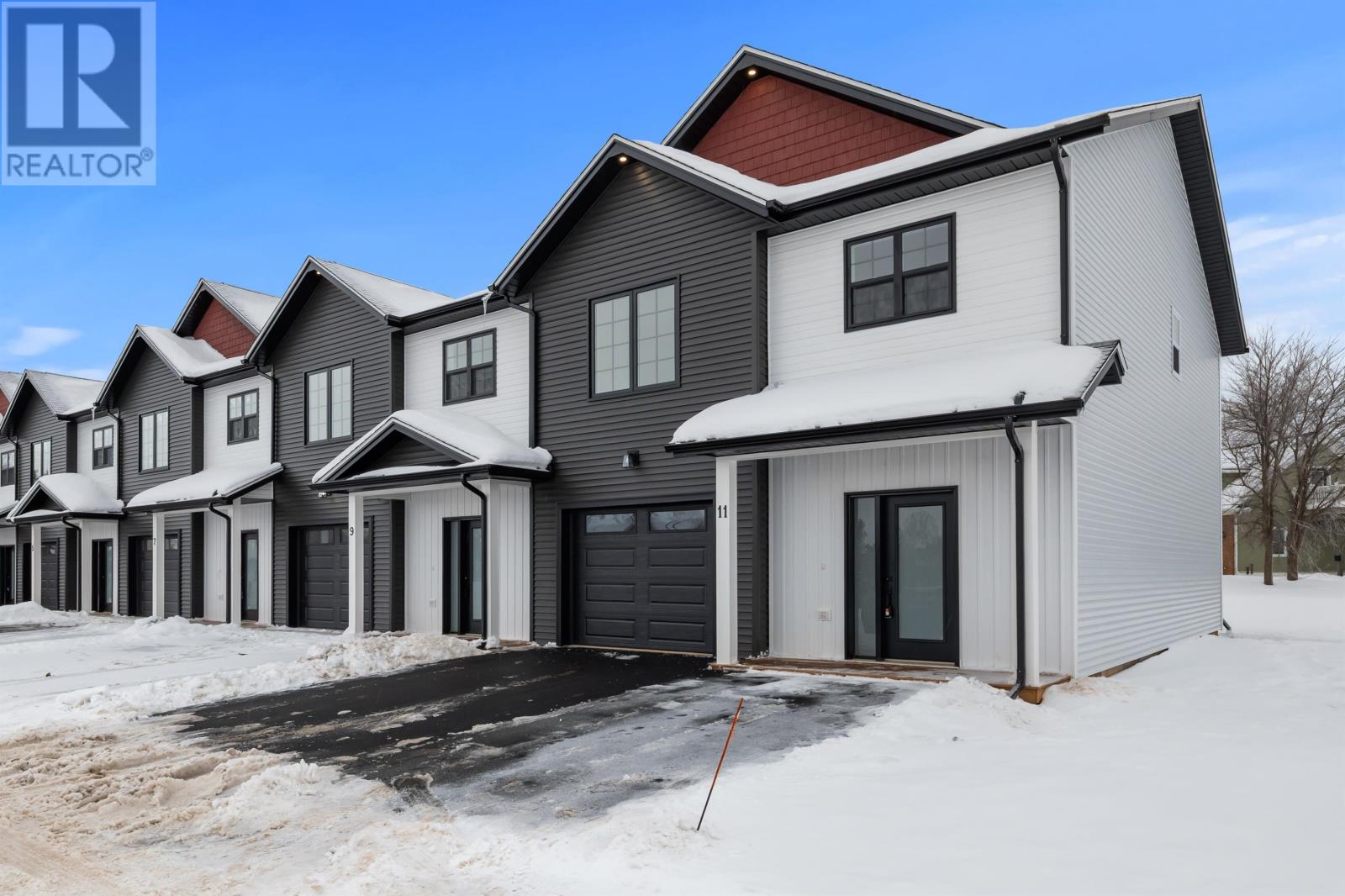 9 Anne Avenue, Charlottetown, Prince Edward Island  C1C 0X1 - Photo 2 - 202605496