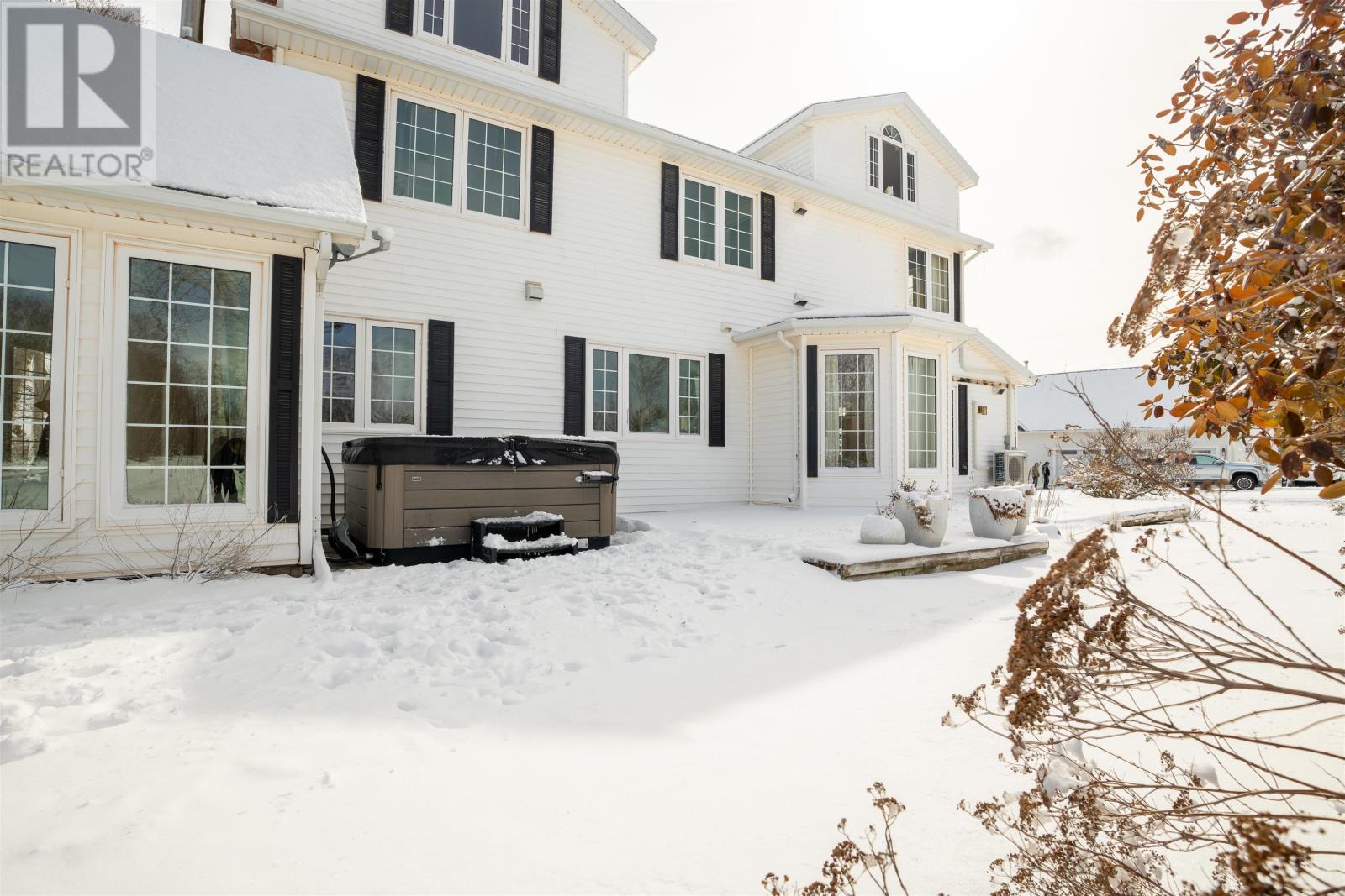 493 York Point Road, Cornwall, Prince Edward Island  C0A 1H4 - Photo 5 - 202605631