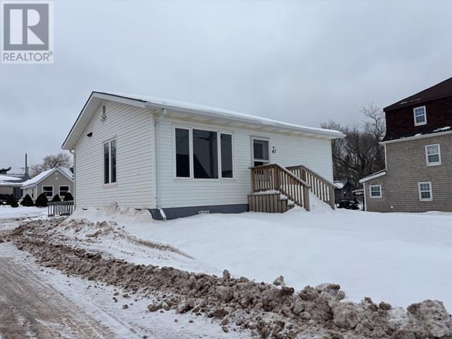47 Water Street, Georgetown, Prince Edward Island  C0A 1L0 - Photo 1 - 202605683