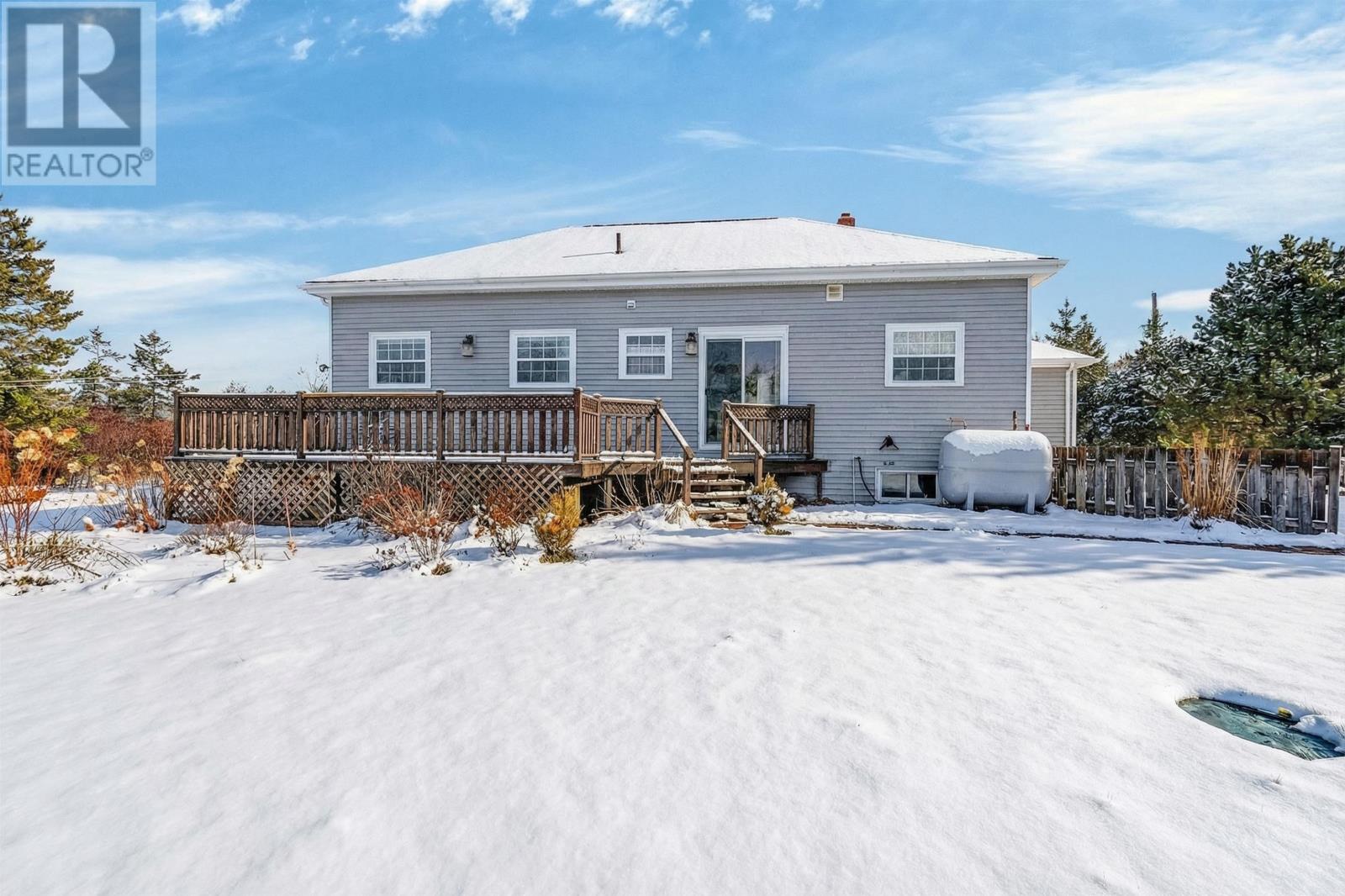 170 Kingston Road, Cornwall, Prince Edward Island  C0A 1H9 - Photo 3 - 202605710
