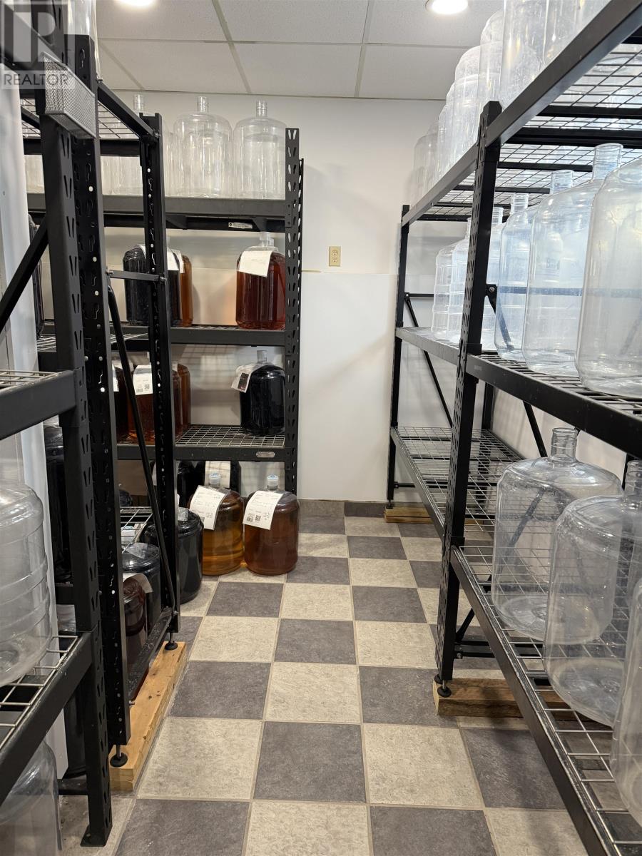 238 University Ave, Charlottetown, Prince Edward Island  C1A 4L9 - Photo 3 - 202605713