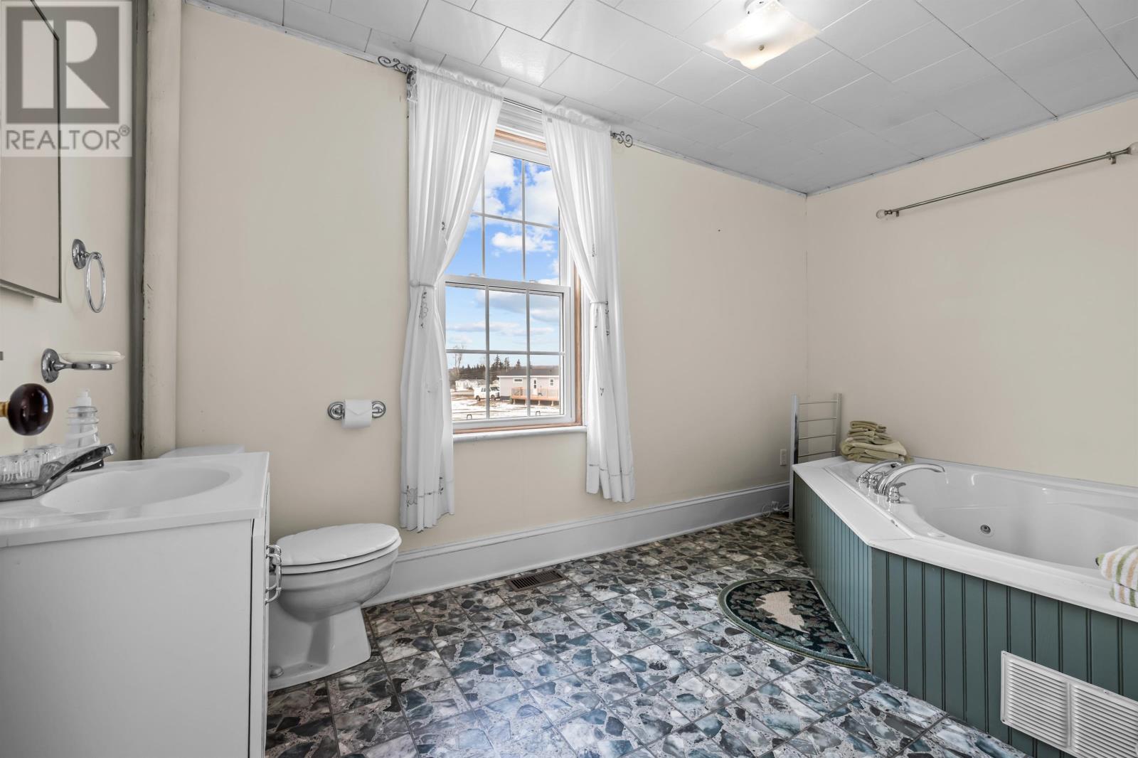 3076 East Point Road, Kingsboro, Prince Edward Island  C0A 2B0 - Photo 12 - 202606039