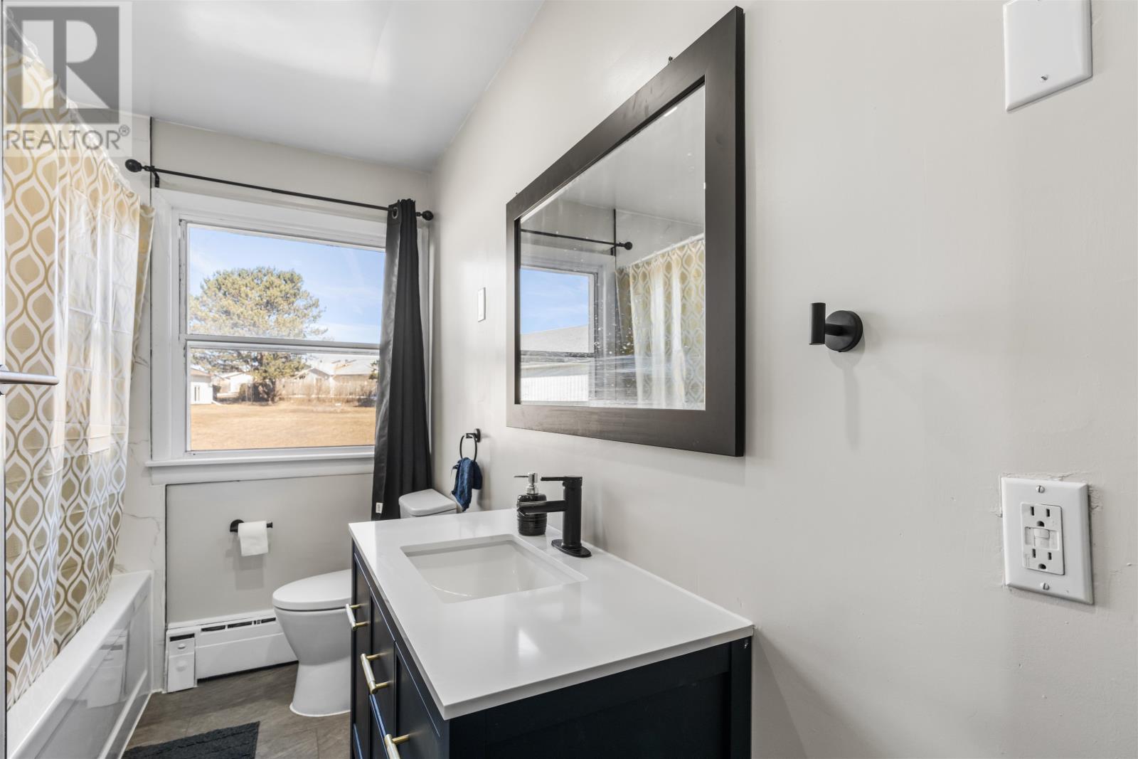 647 Water Street E, Summerside, Prince Edward Island  C1N 4H9 - Photo 16 - 202606068