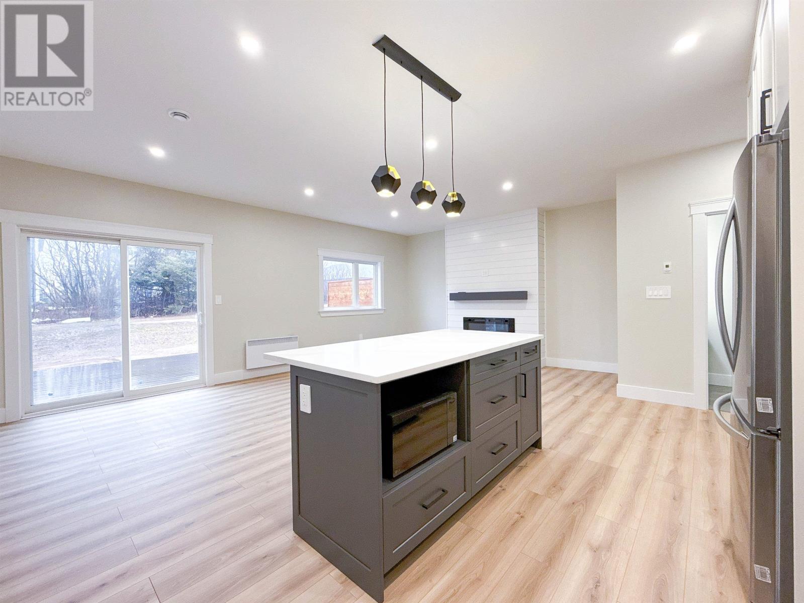 45 Emily Drive, Charlottetown, Prince Edward Island  C1C 0Z4 - Photo 12 - 202606364