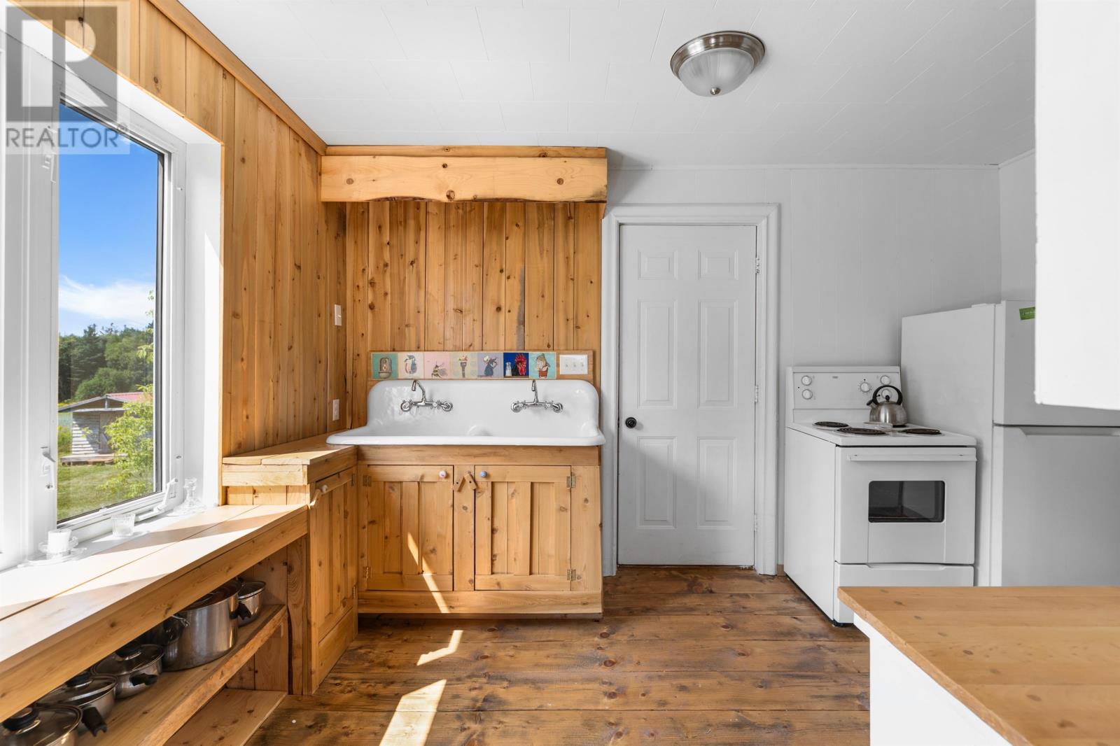 39015 Western Road, Rosebank, Prince Edward Island  C0B 1B0 - Photo 2 - 202606429