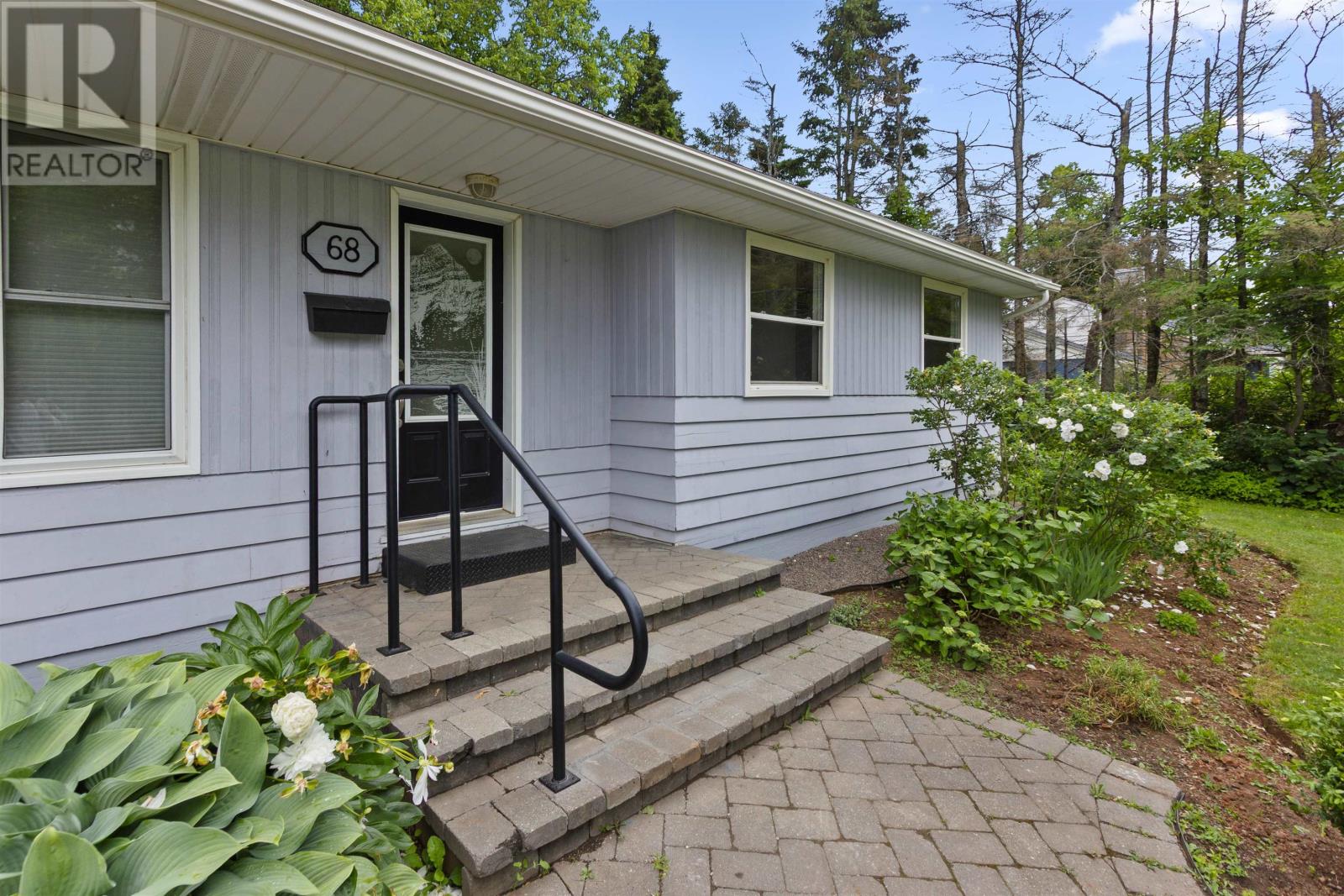 68 Mount Edward Road, Charlottetown, Prince Edward Island  C1A 5S5 - Photo 3 - 202606586