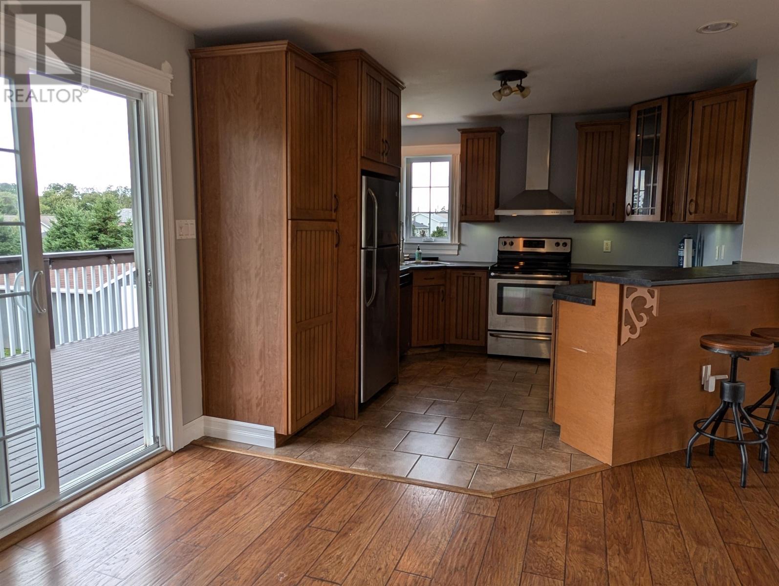 218 Mason Road, Stratford, Prince Edward Island  C1B 2E9 - Photo 5 - 202606825