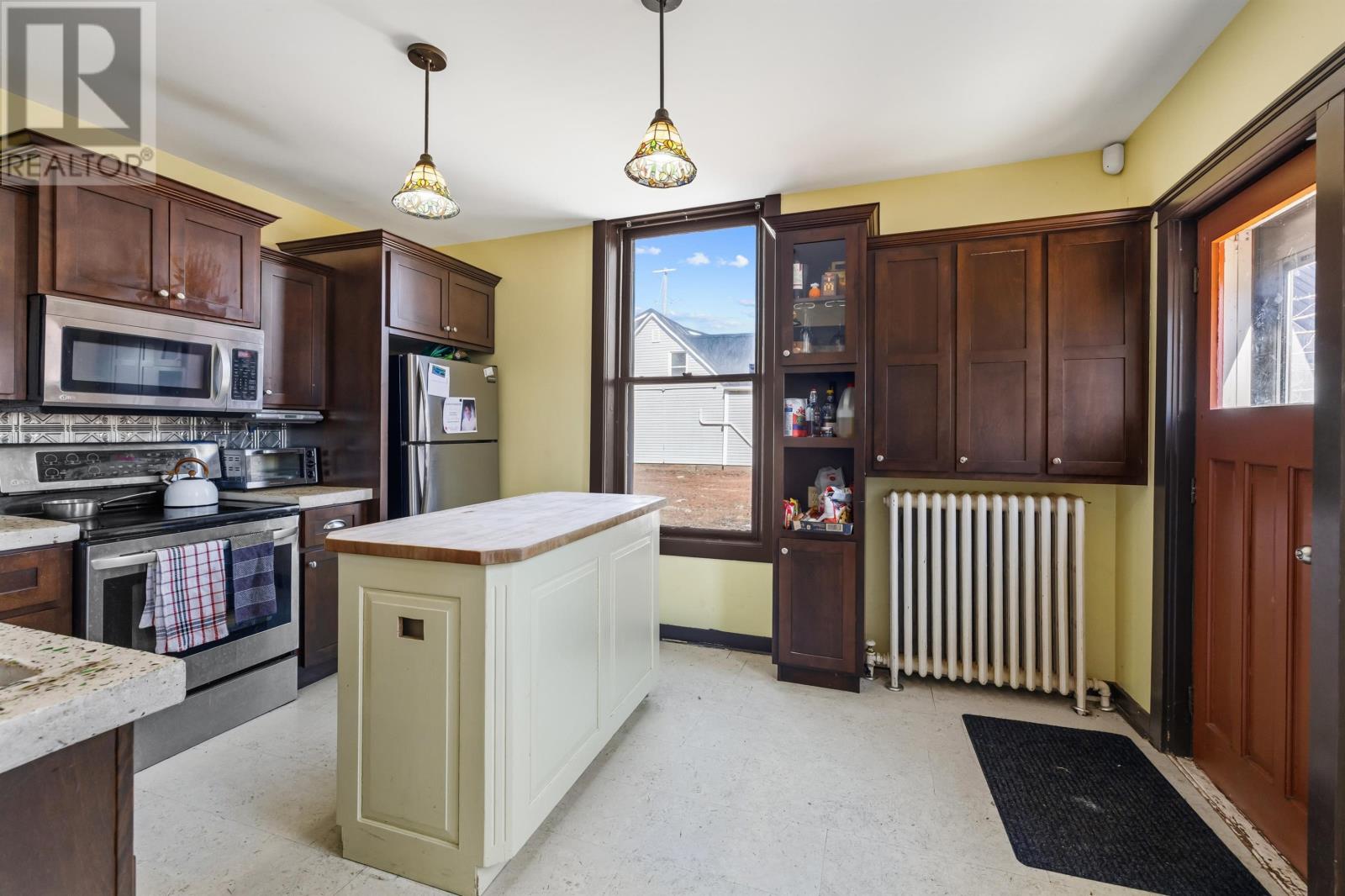 306 Richmond Street, Charlottetown, Prince Edward Island  C1A 1J9 - Photo 12 - 202607003