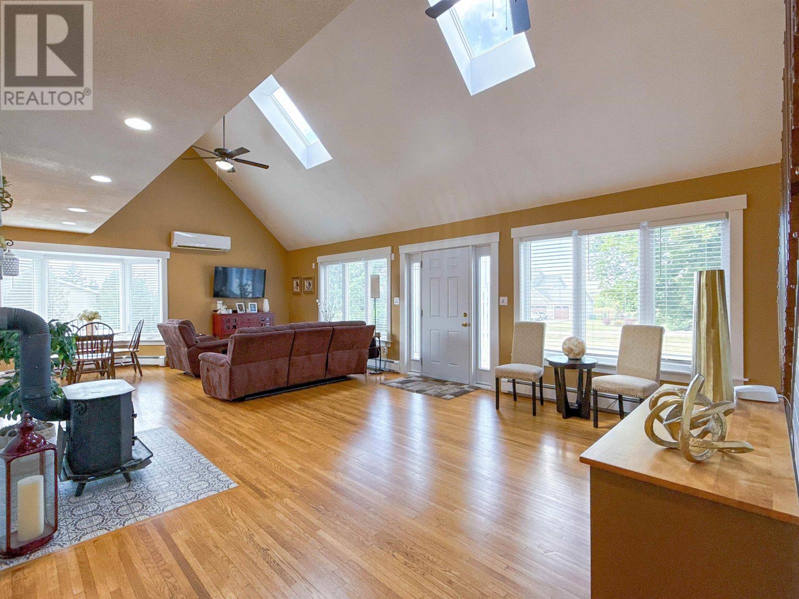 6 Fox Run Drive, West Royalty, Prince Edward Island  C1E 2J1 - Photo 7 - 202607164