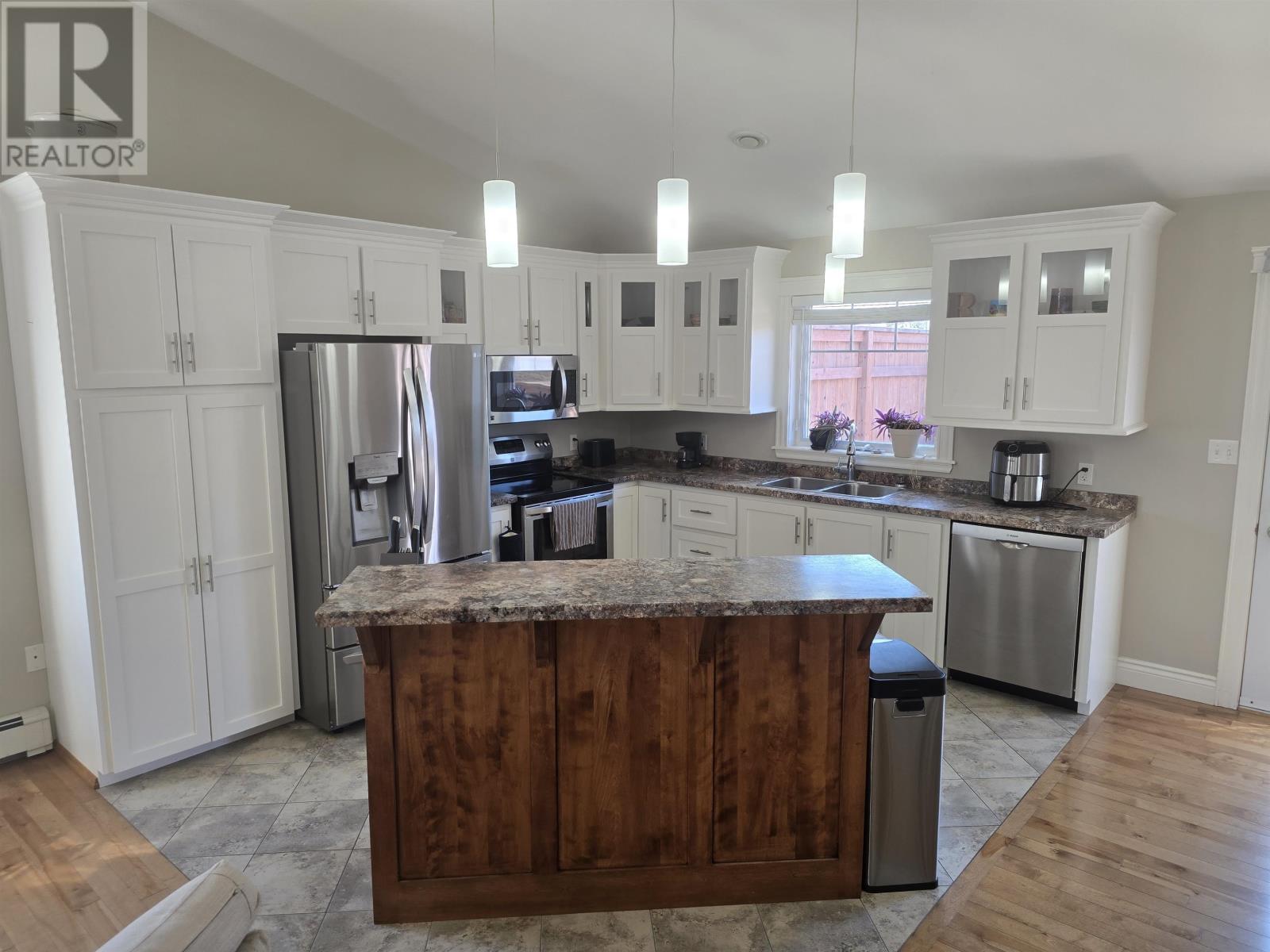 143 Osprey Avenue, Cornwall, Prince Edward Island  C0A 1H4 - Photo 3 - 202607238