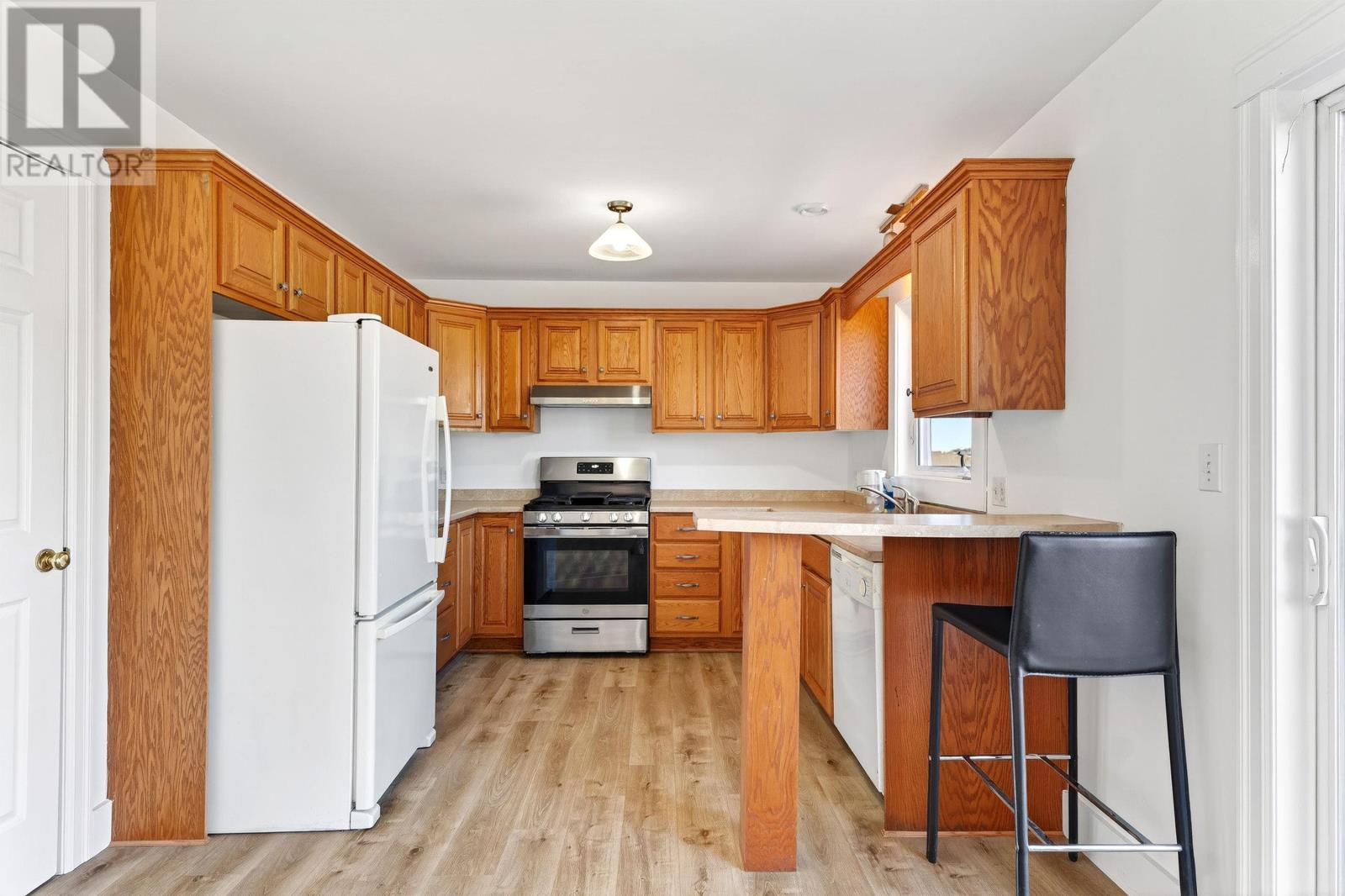 47 Parent, Street, Charlottetown, Prince Edward Island  C1C 1R3 - Photo 3 - 202607240