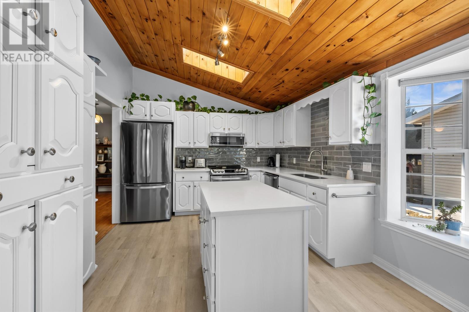 51 Macdougall Drive, Summerside, Prince Edward Island  C1N 5E4 - Photo 5 - 202607243