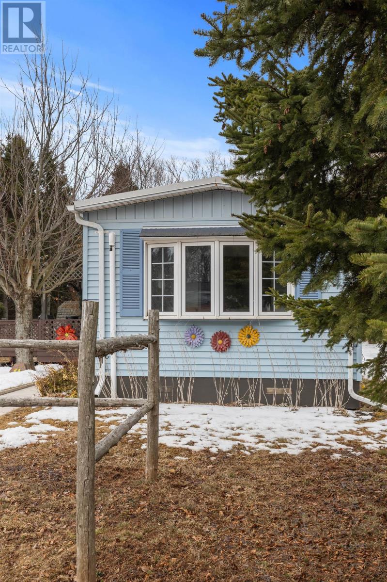 2 Dale Drive, Summerside, Prince Edward Island  C1N 4T5 - Photo 2 - 202607249