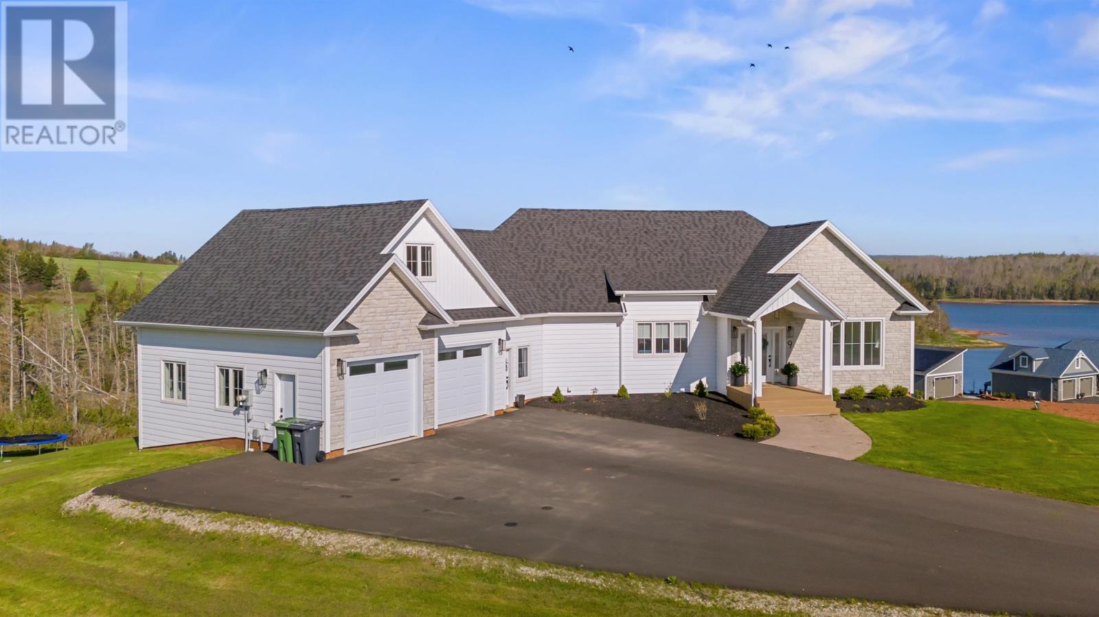 9 Lennys Lane, Clinton, Prince Edward Island  C0B 1M0 - Photo 1 - 202607280