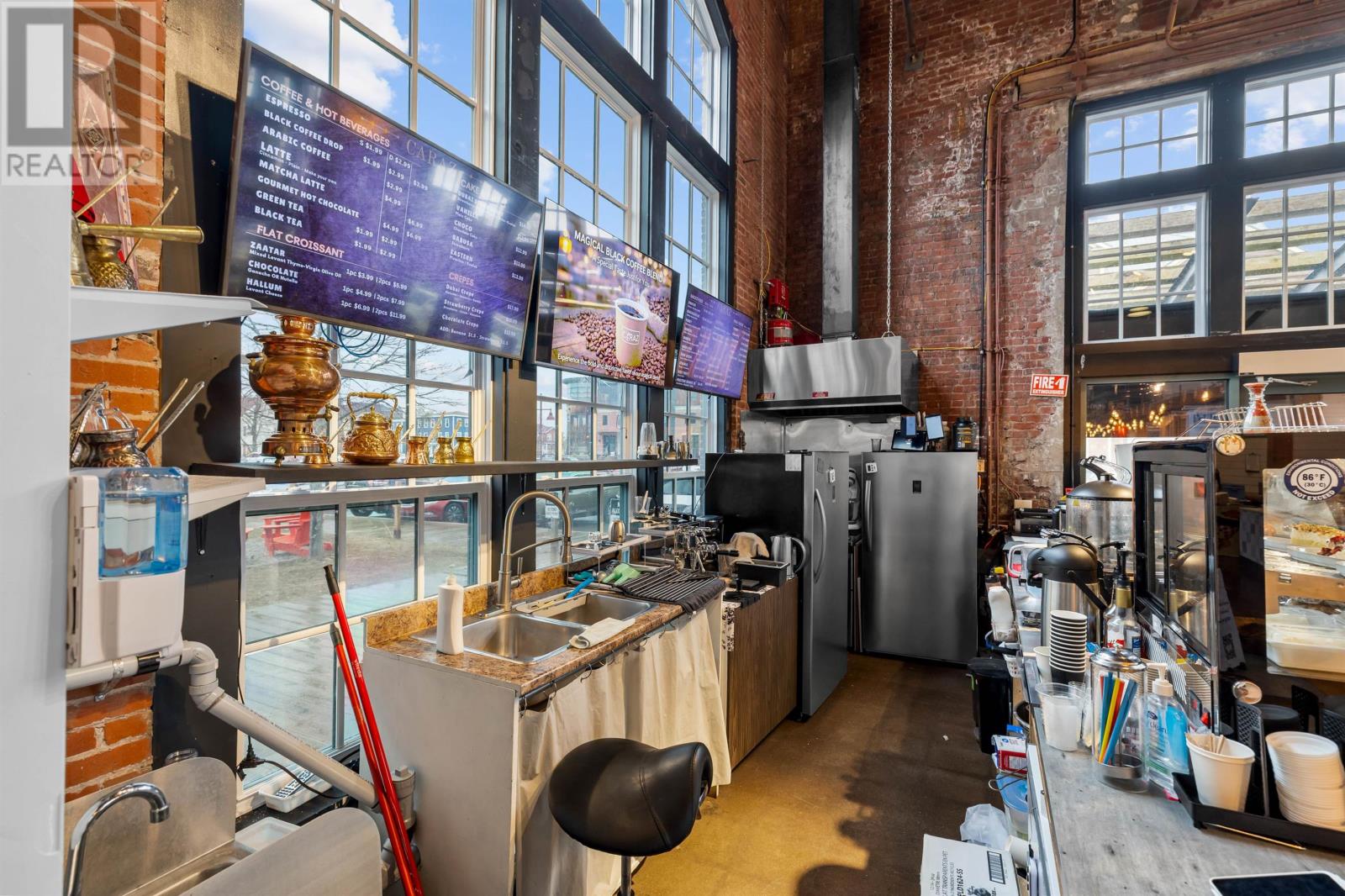 6 Prince Street, Charlottetown, Prince Edward Island  C1A 4P5 - Photo 5 - 202607297